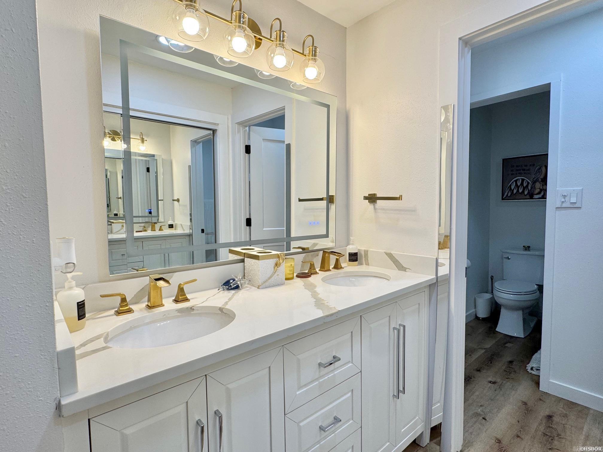 100 Bayou Point Unit: B-1