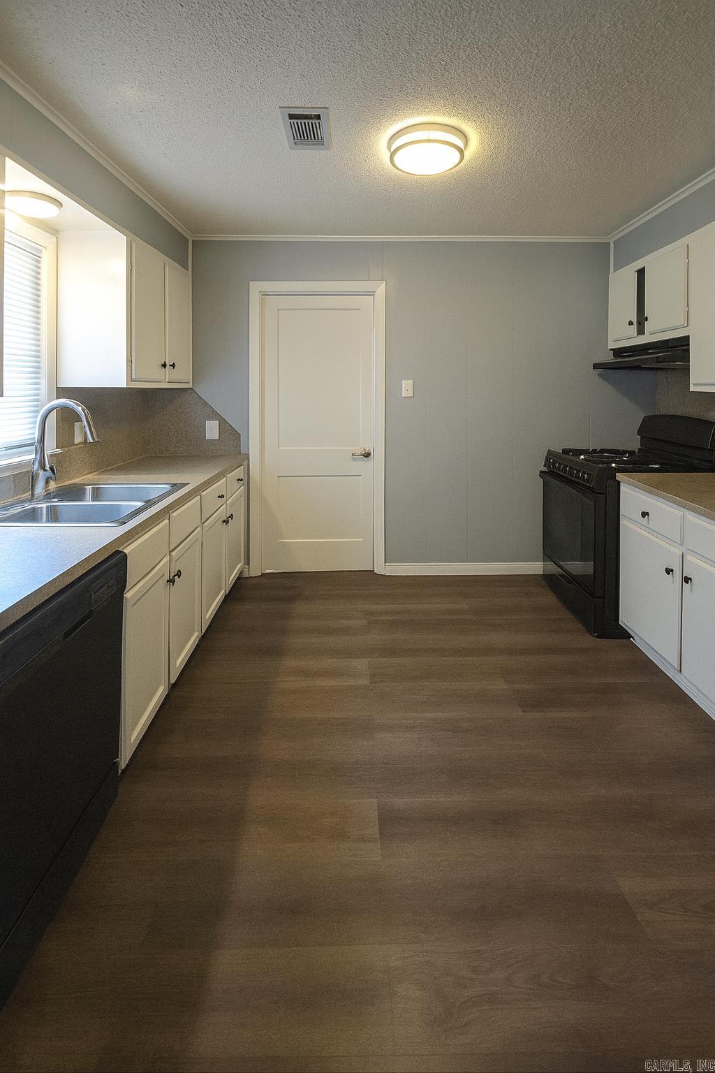 2019 W Short 17Th St