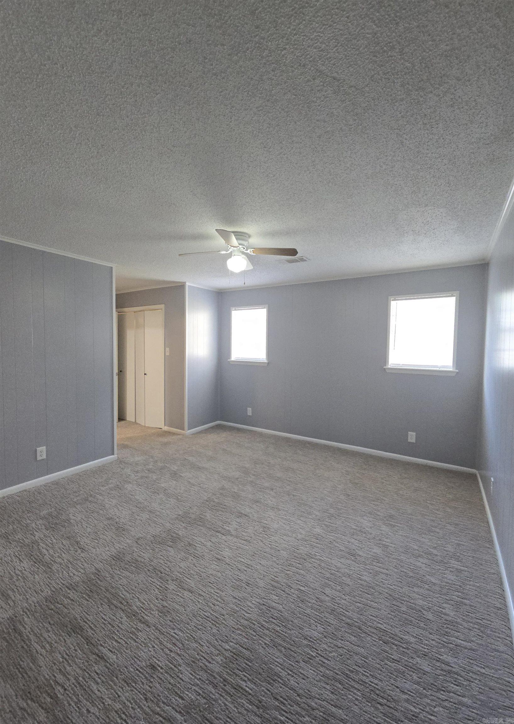 2019 W Short 17Th St