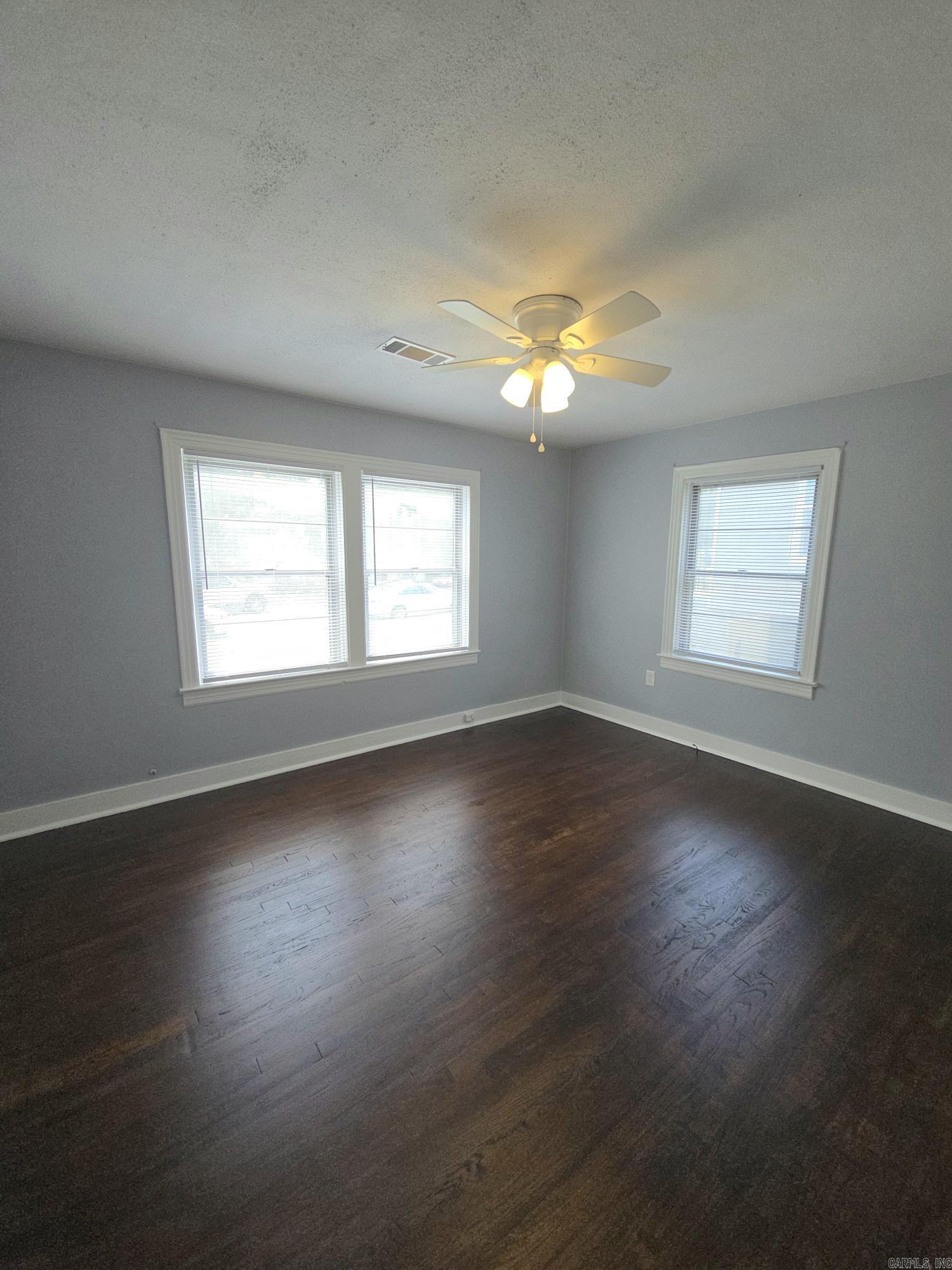 2019 W Short 17Th St