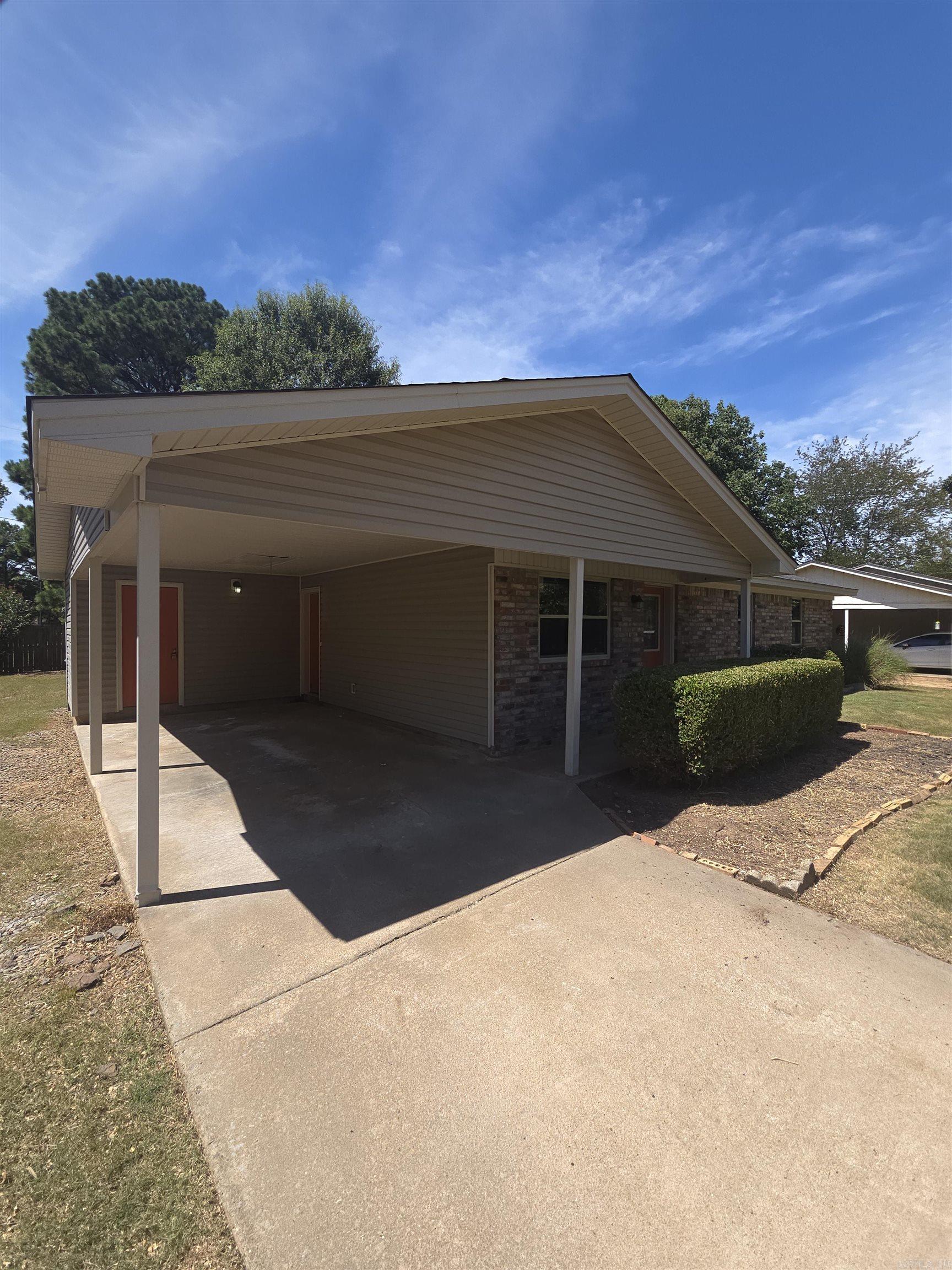 19 Robbye Lane