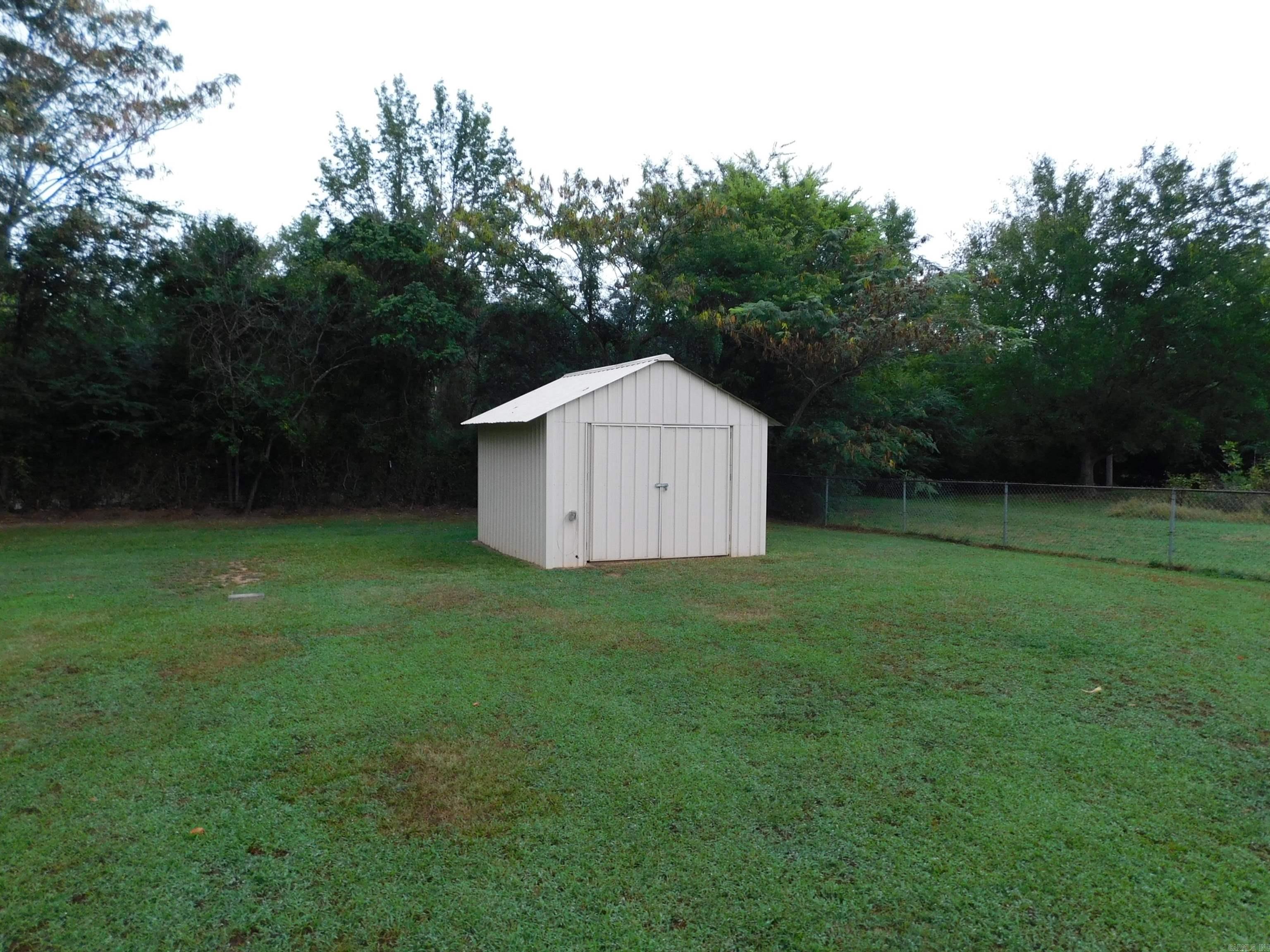 2702 Indian Hills Road