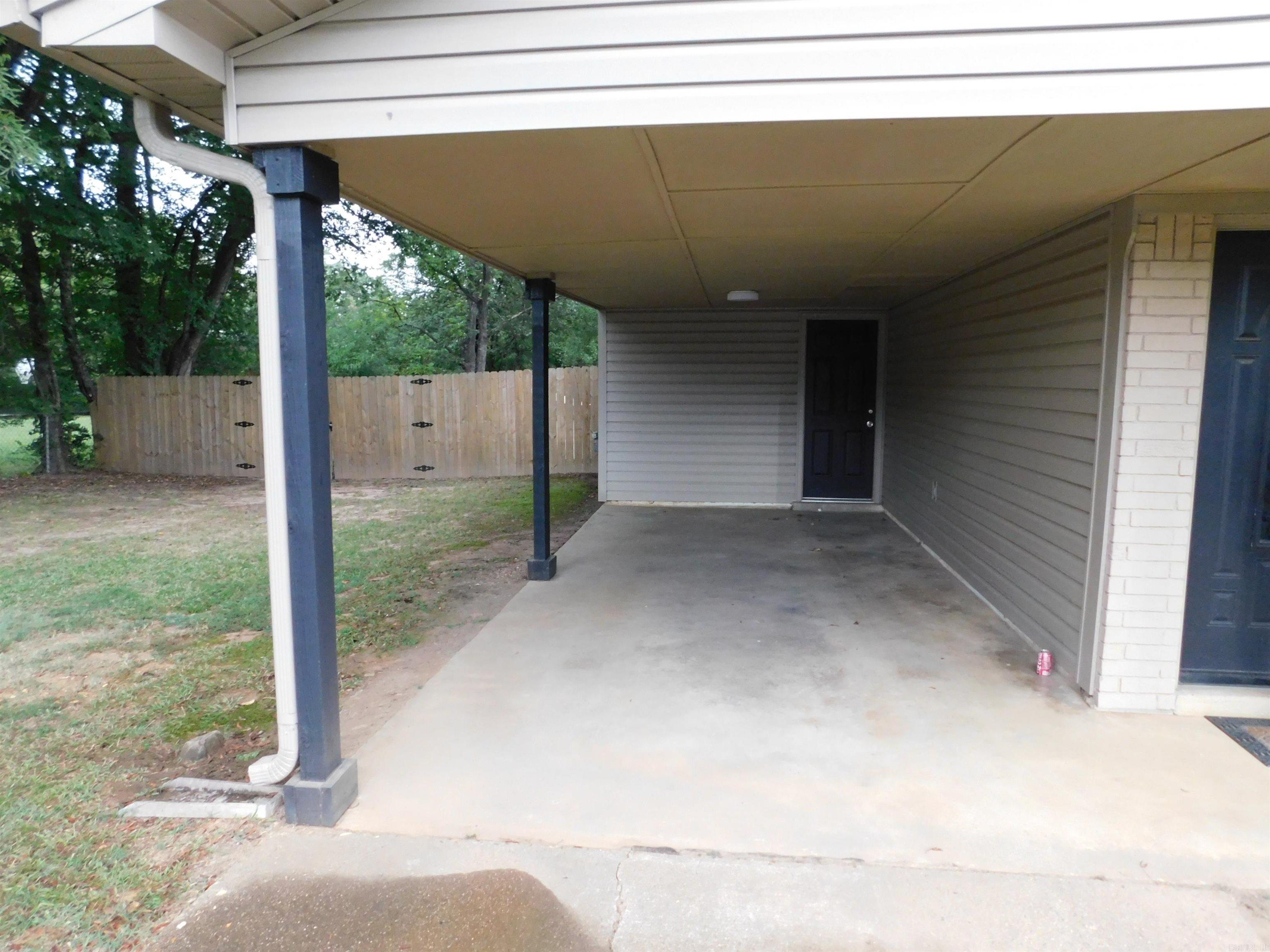 2702 Indian Hills Road