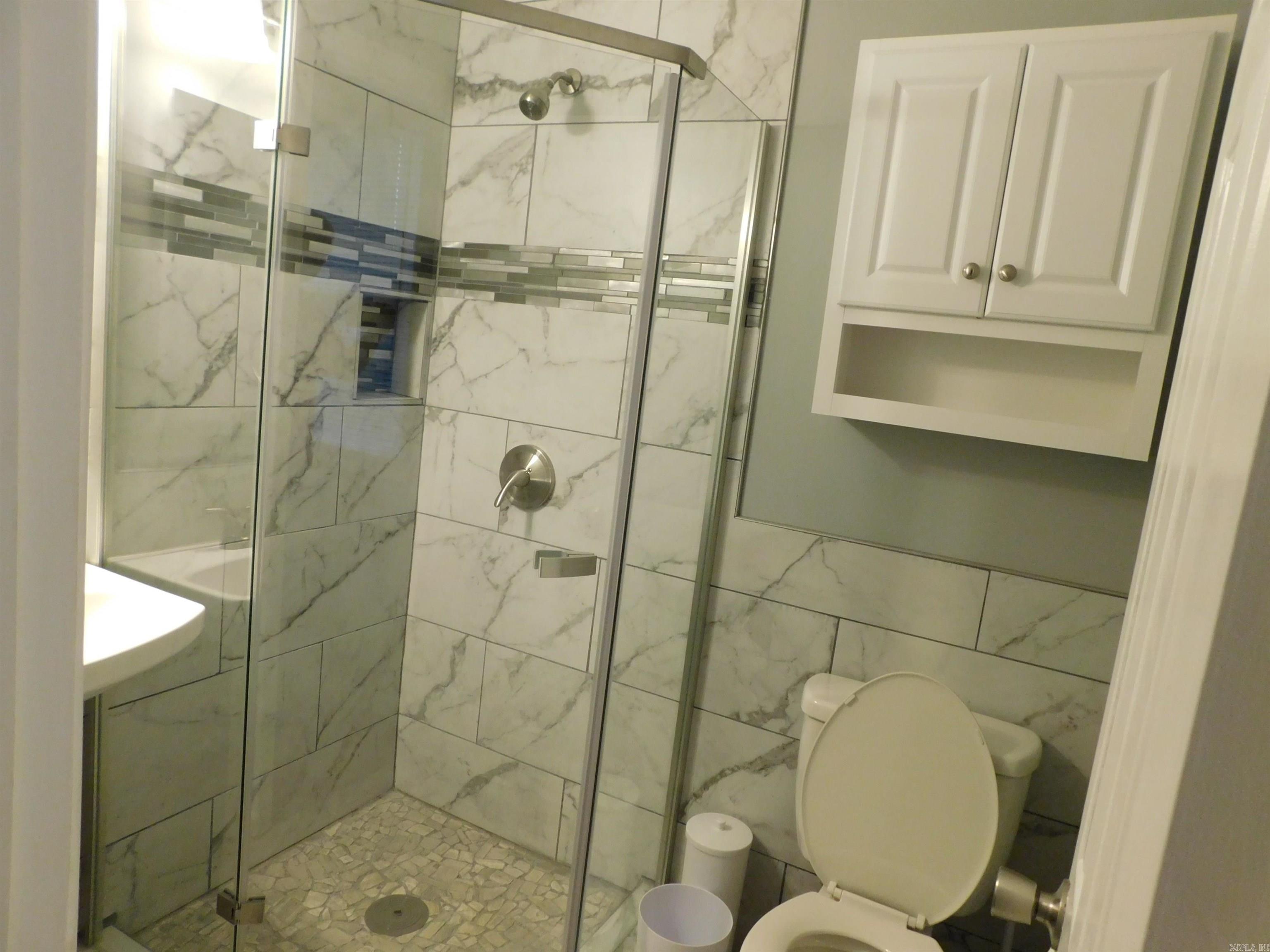 2702 Indian Hills Road