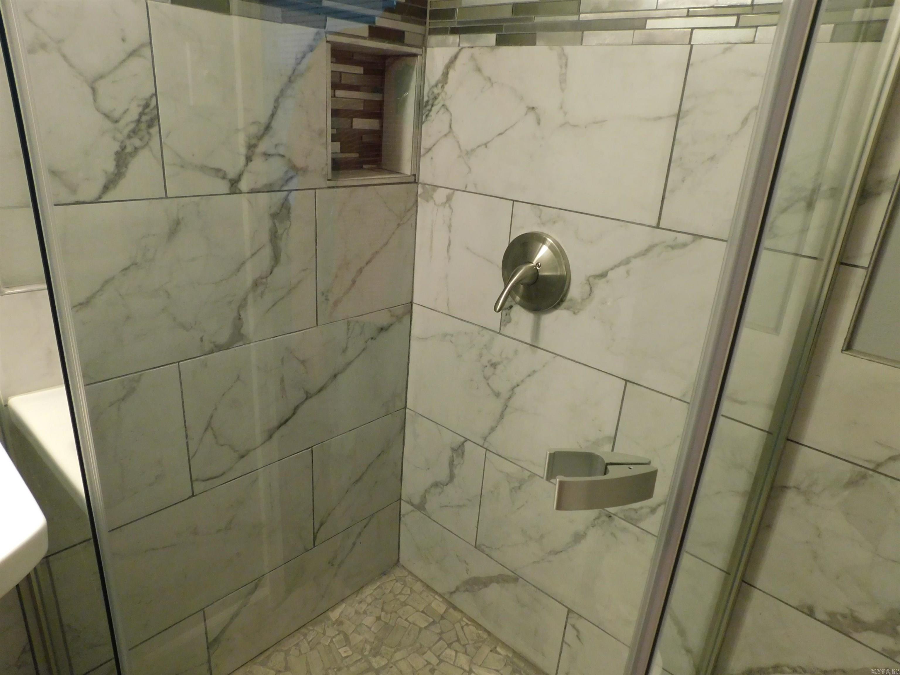 2702 Indian Hills Road