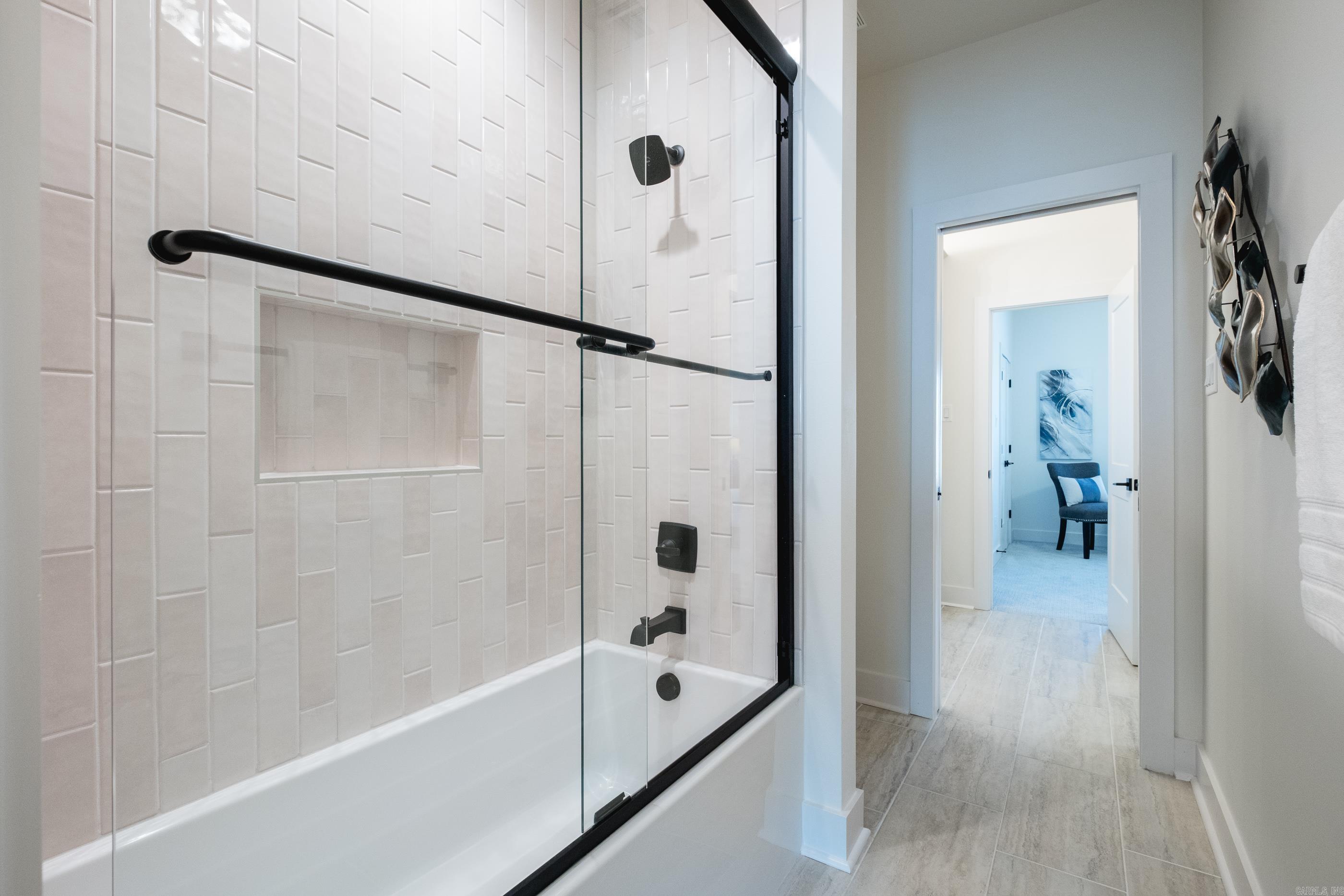 35 Belles Fleurs Circle