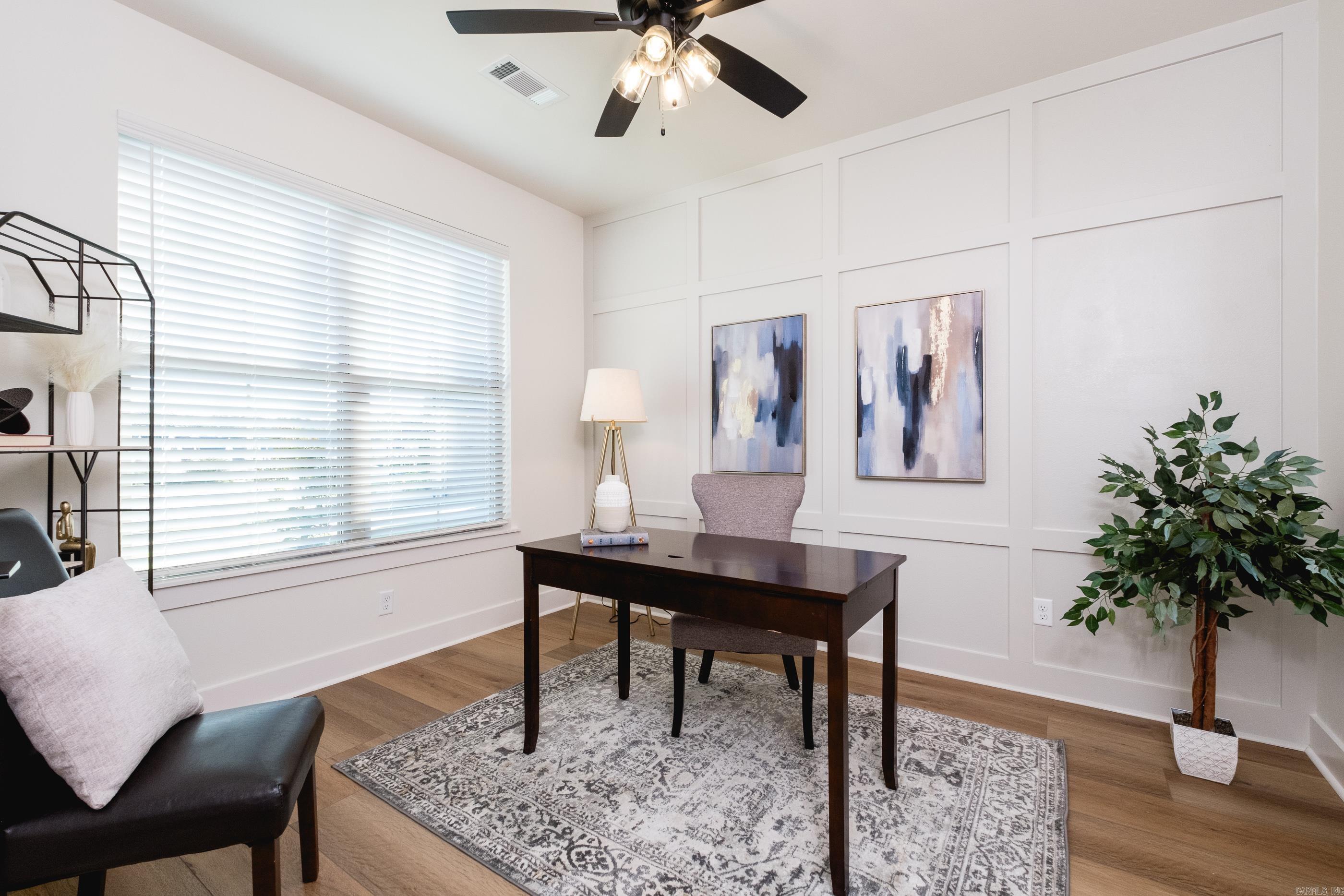 35 Belles Fleurs Circle