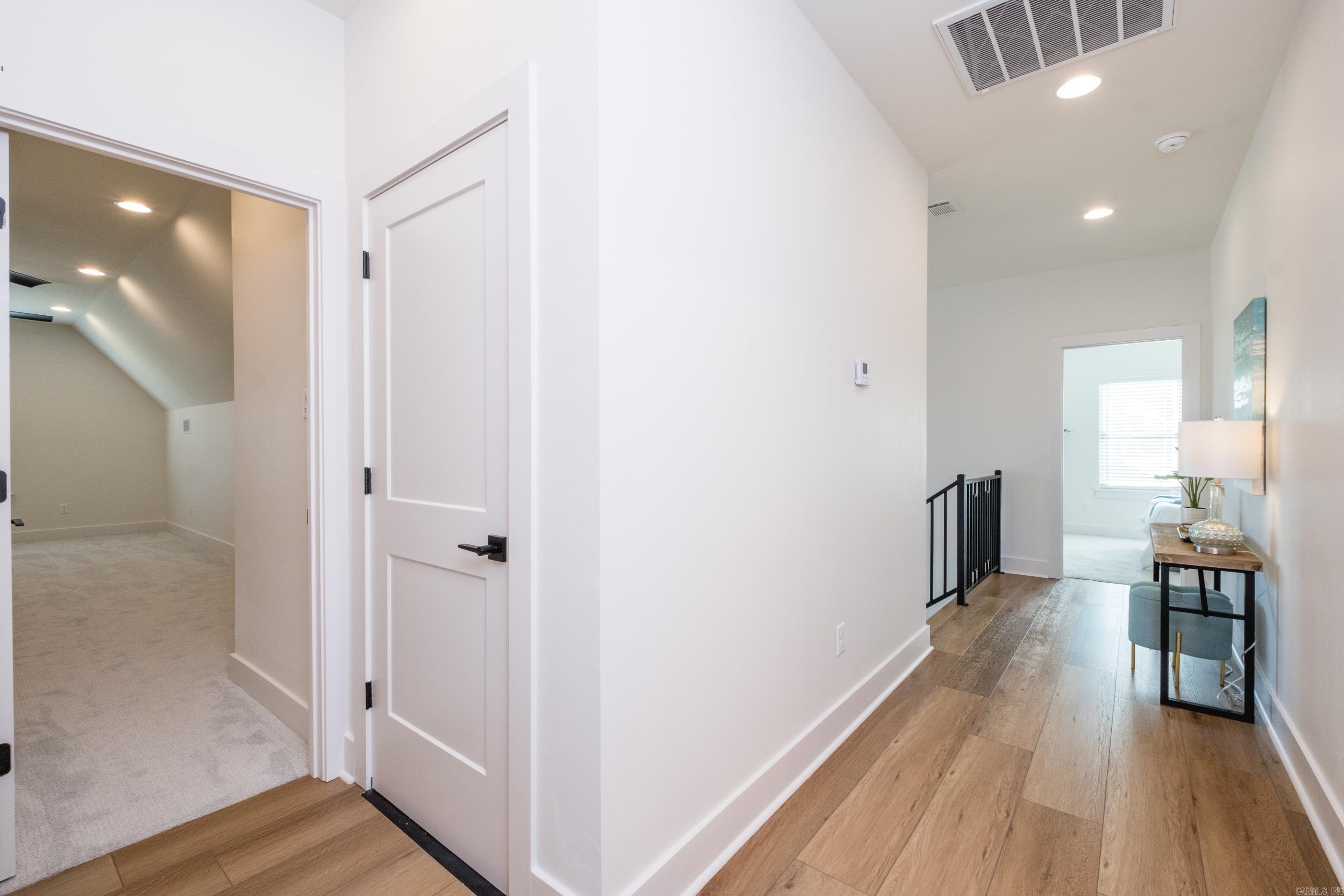 35 Belles Fleurs Circle