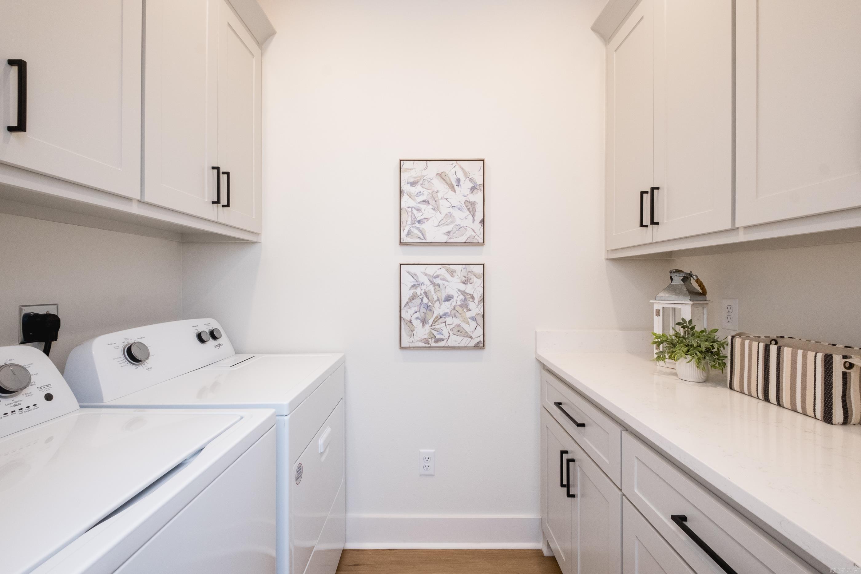 35 Belles Fleurs Circle