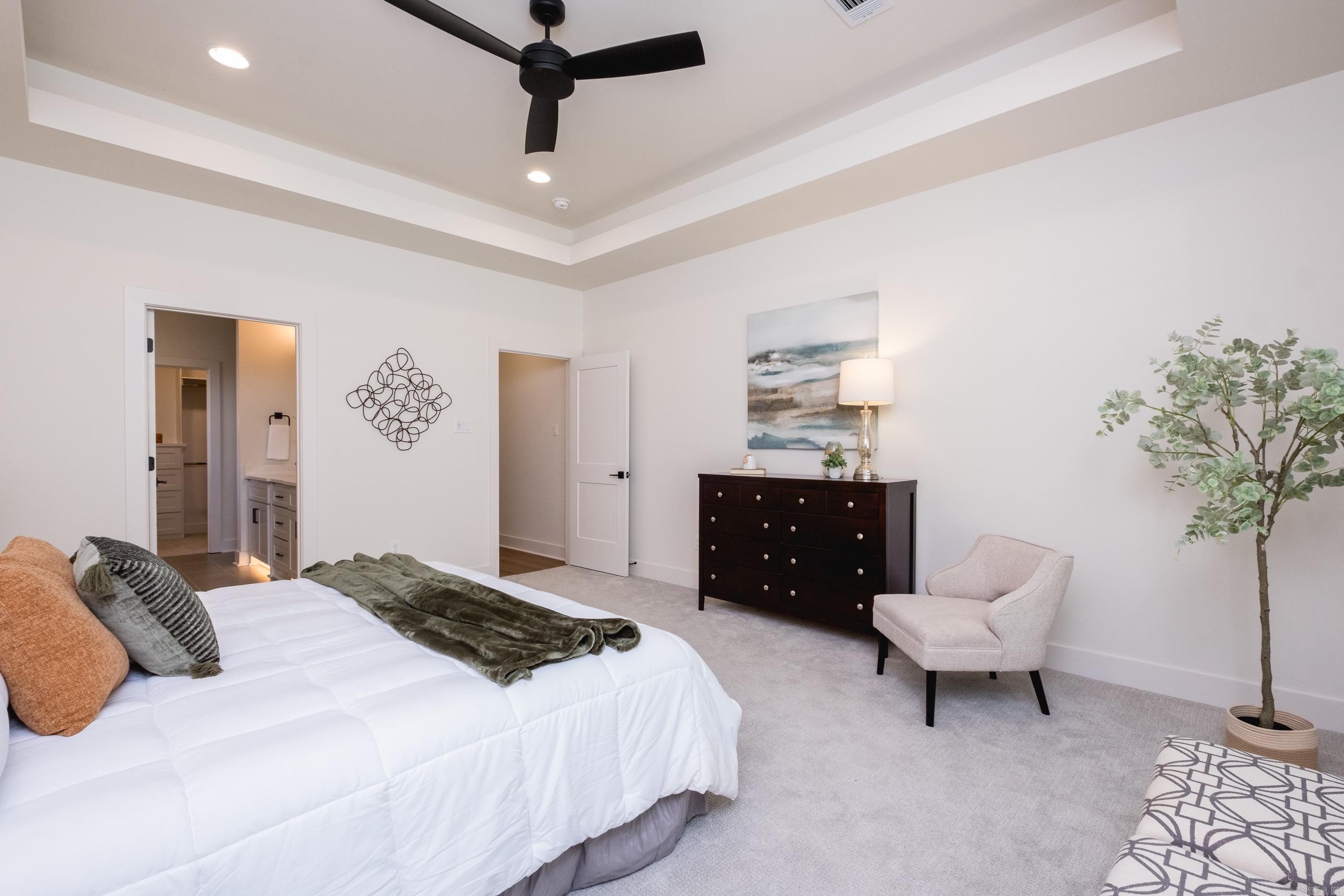 35 Belles Fleurs Circle