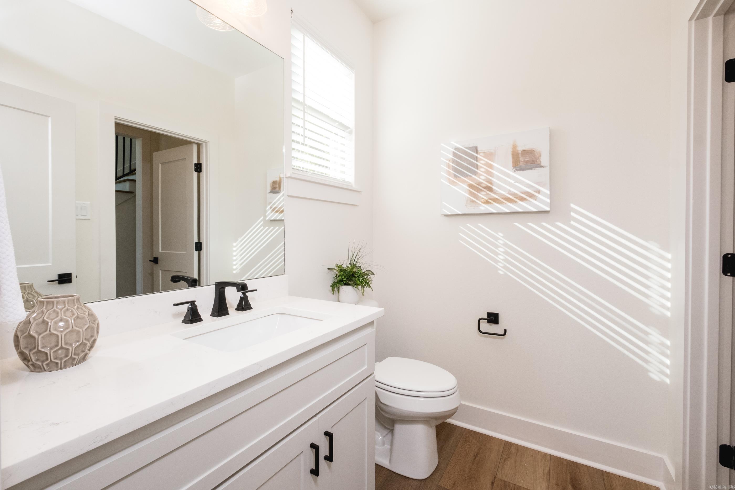 35 Belles Fleurs Circle