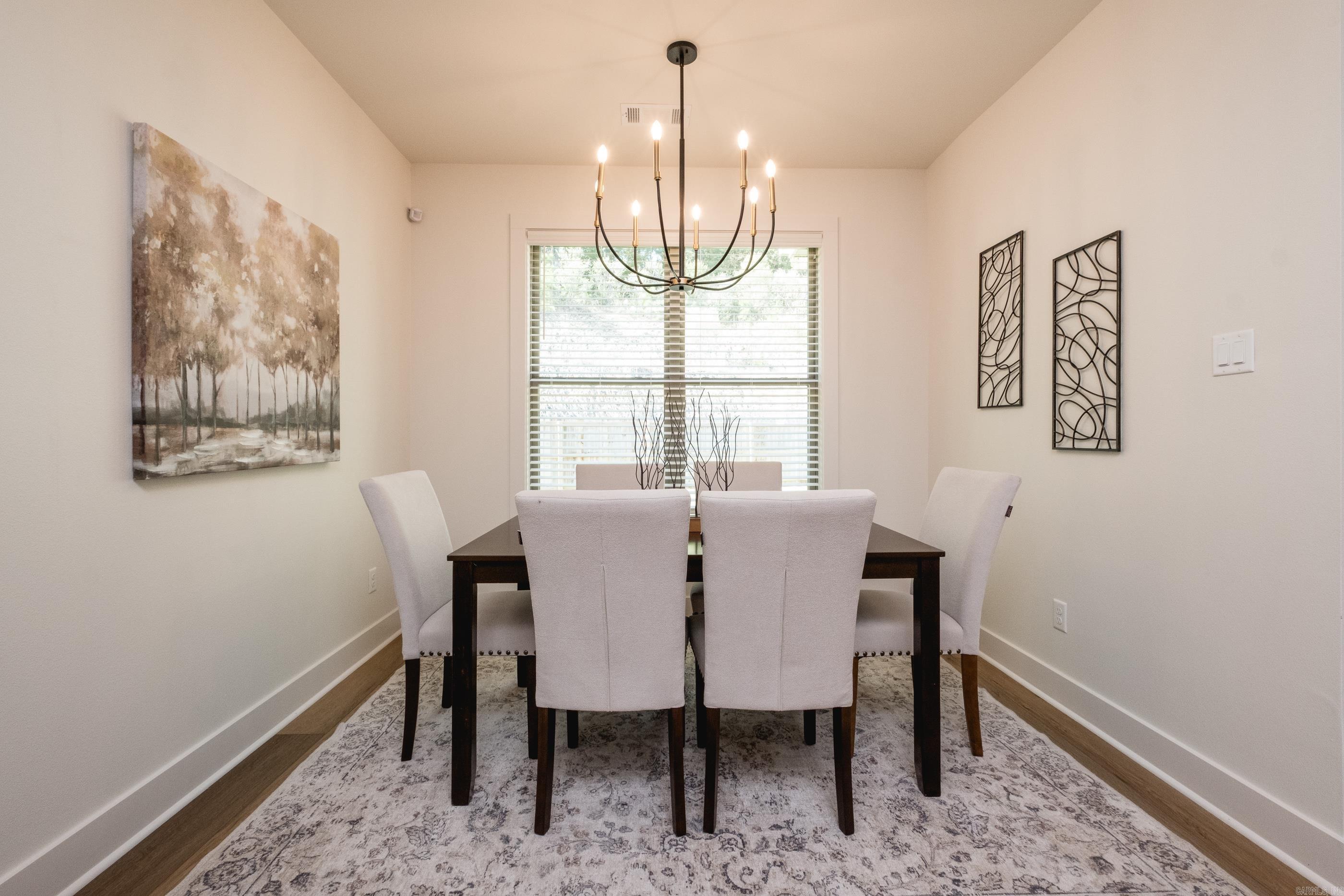 35 Belles Fleurs Circle