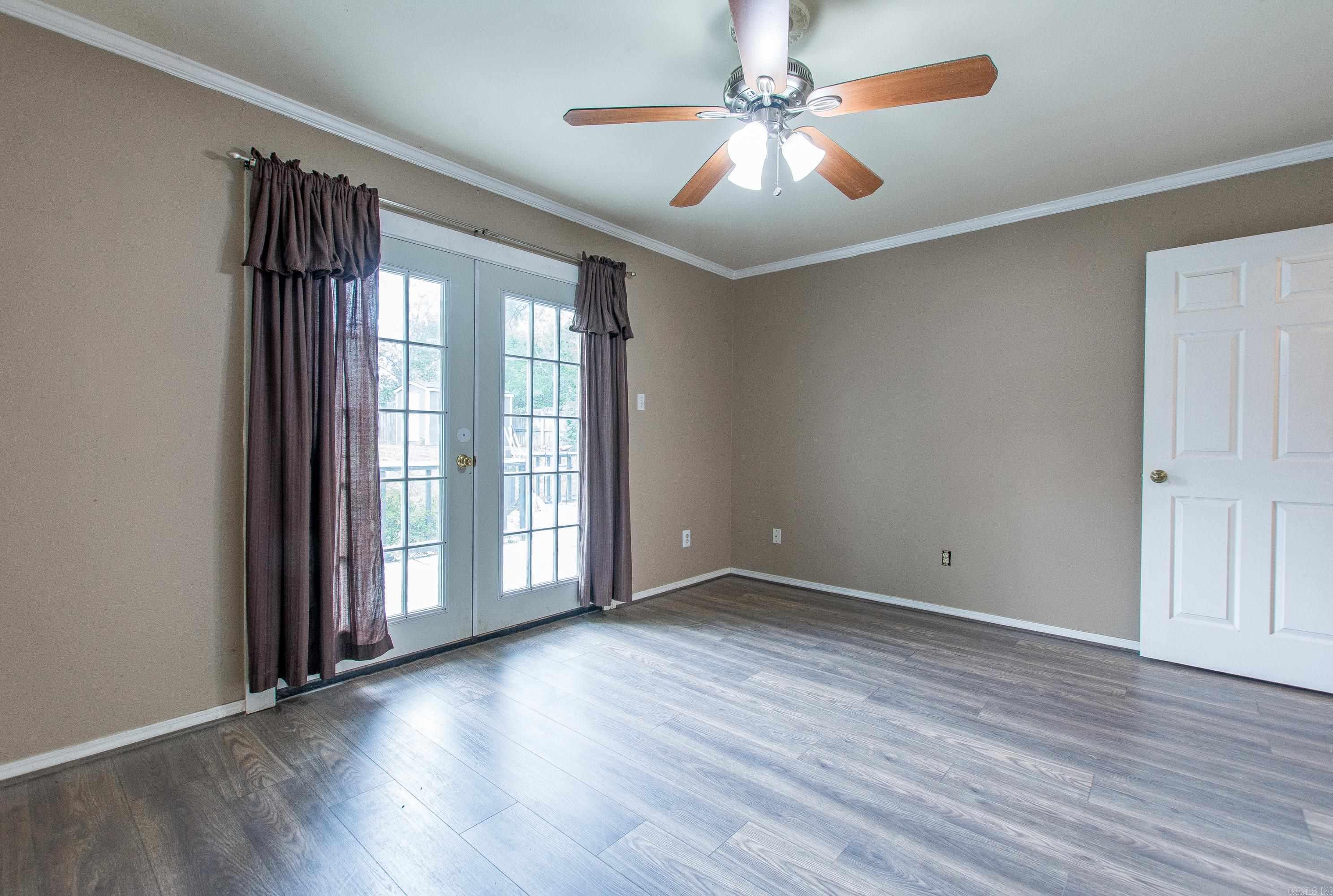 16 Hickory Ridge Drive