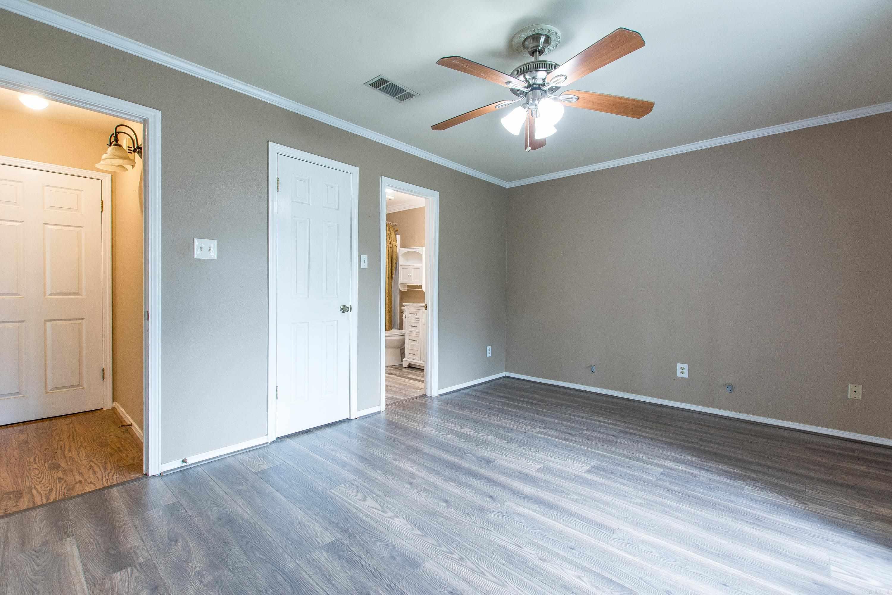 16 Hickory Ridge Drive