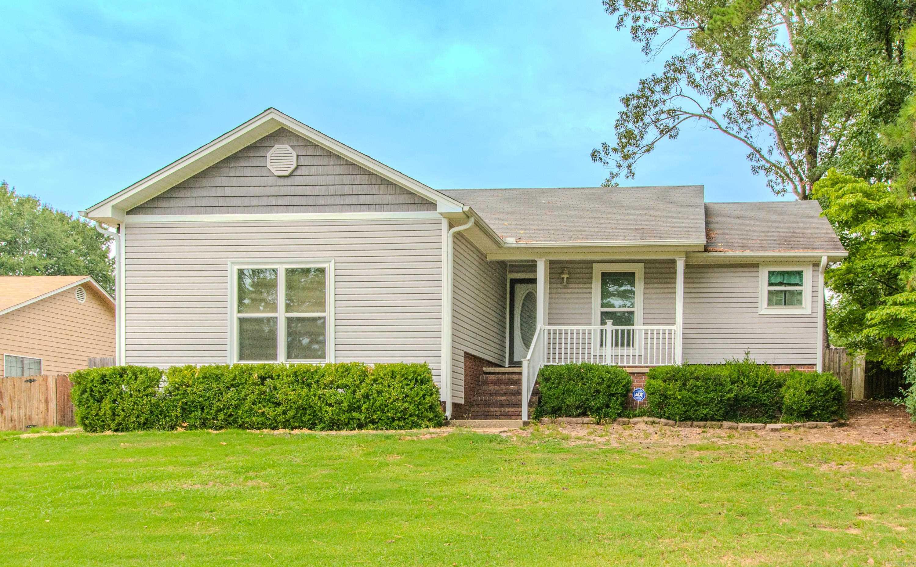 16 Hickory Ridge Drive