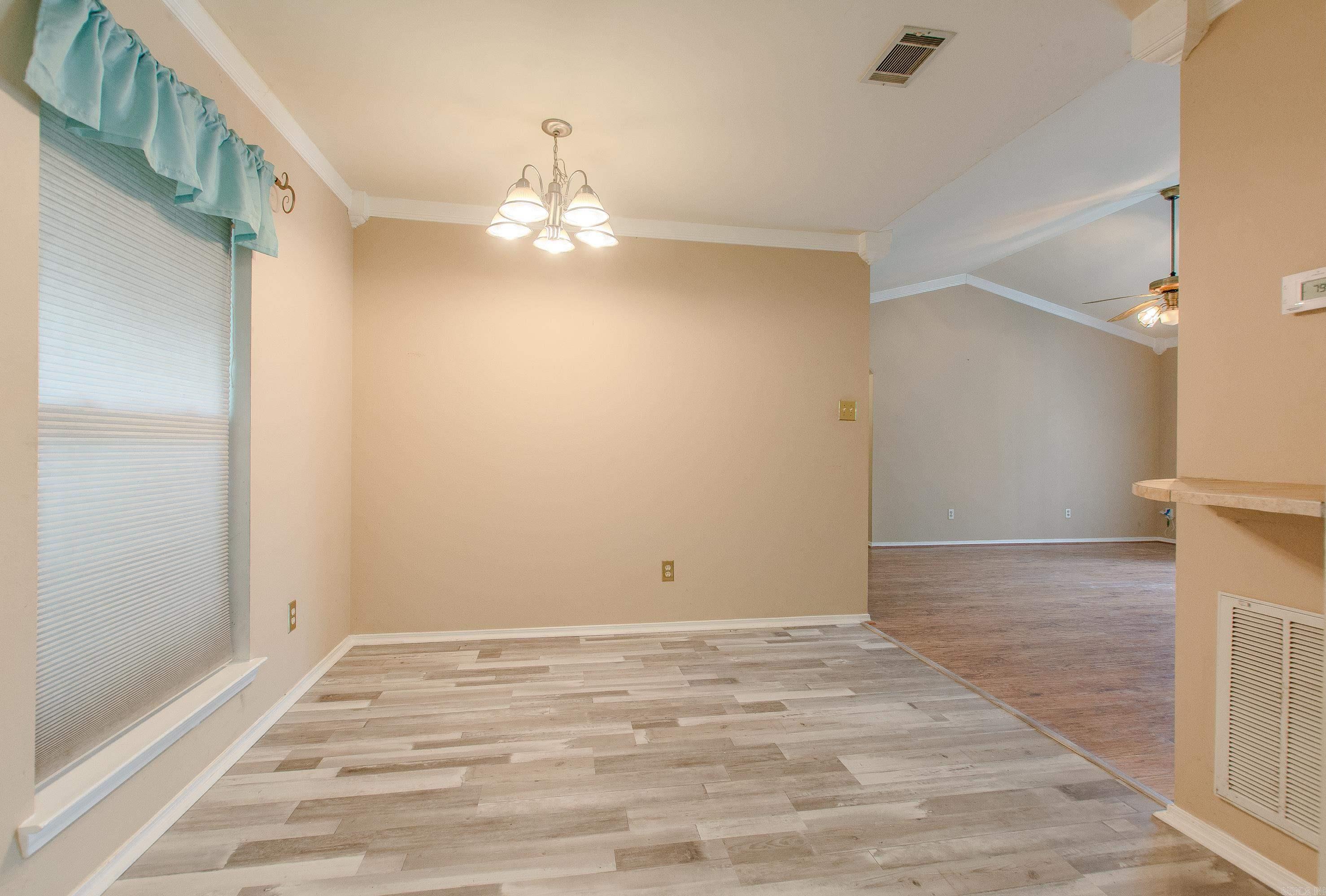 16 Hickory Ridge Drive