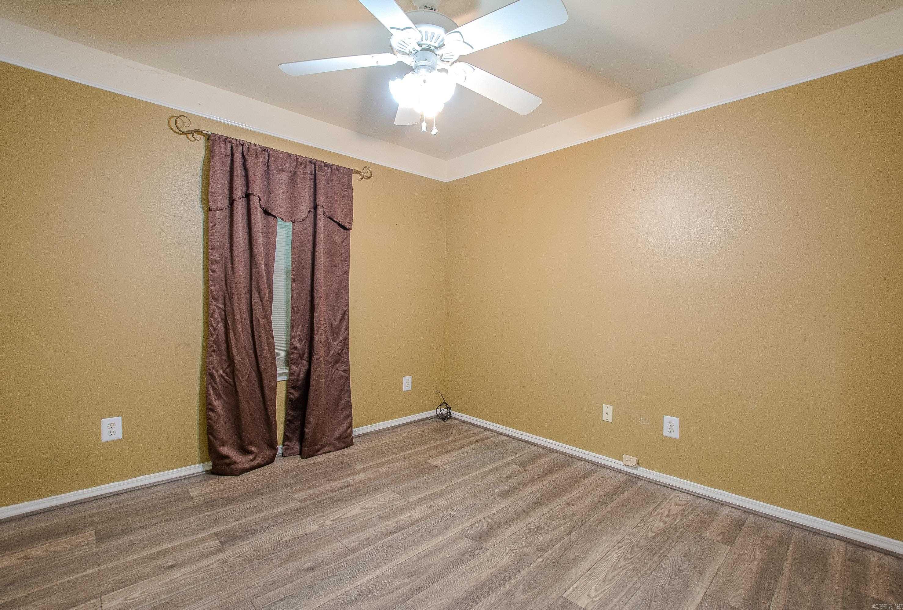 16 Hickory Ridge Drive
