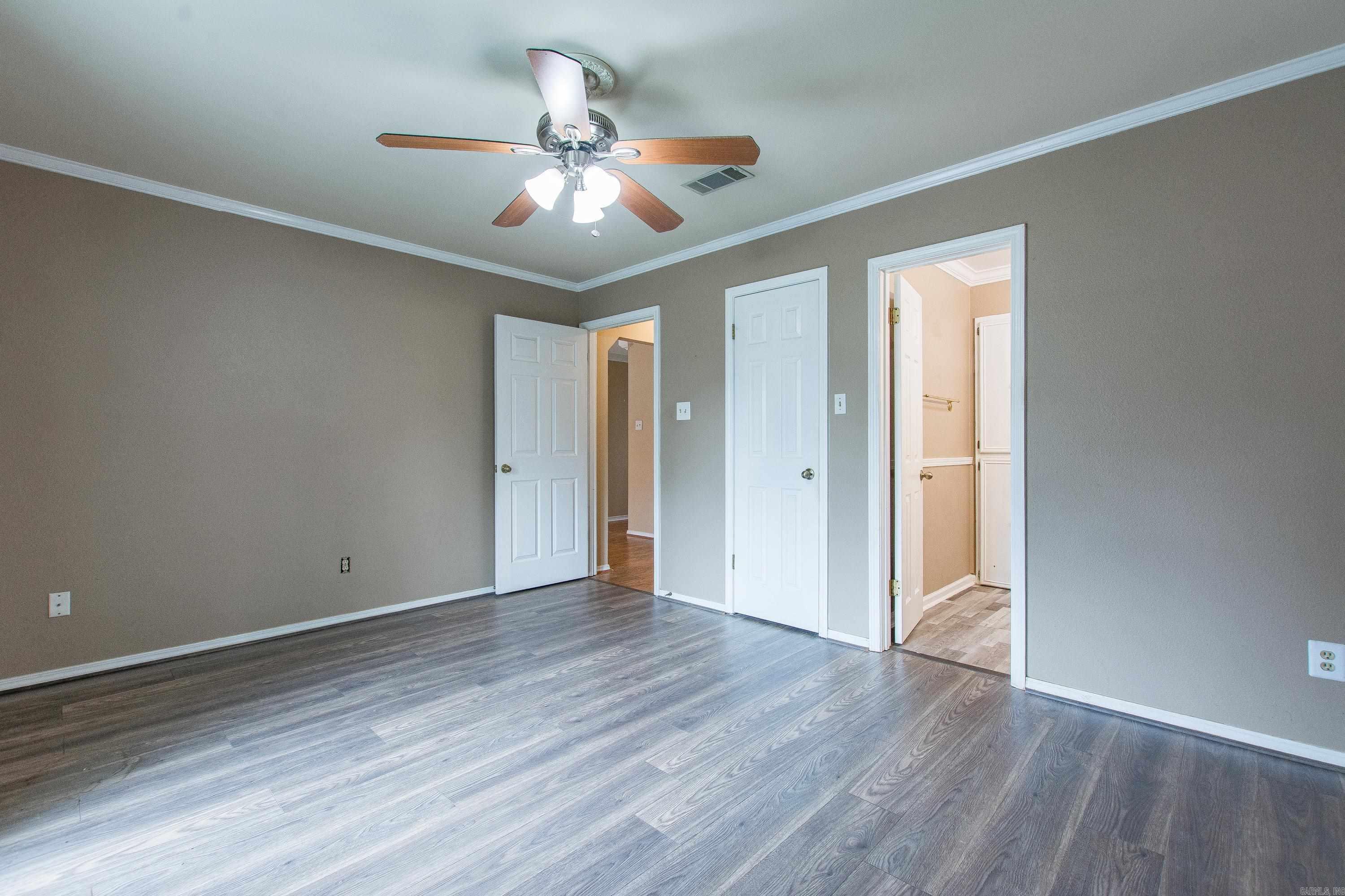 16 Hickory Ridge Drive