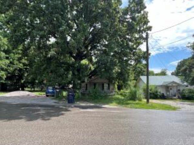 1460 &1304 Lawrence & 15th Street