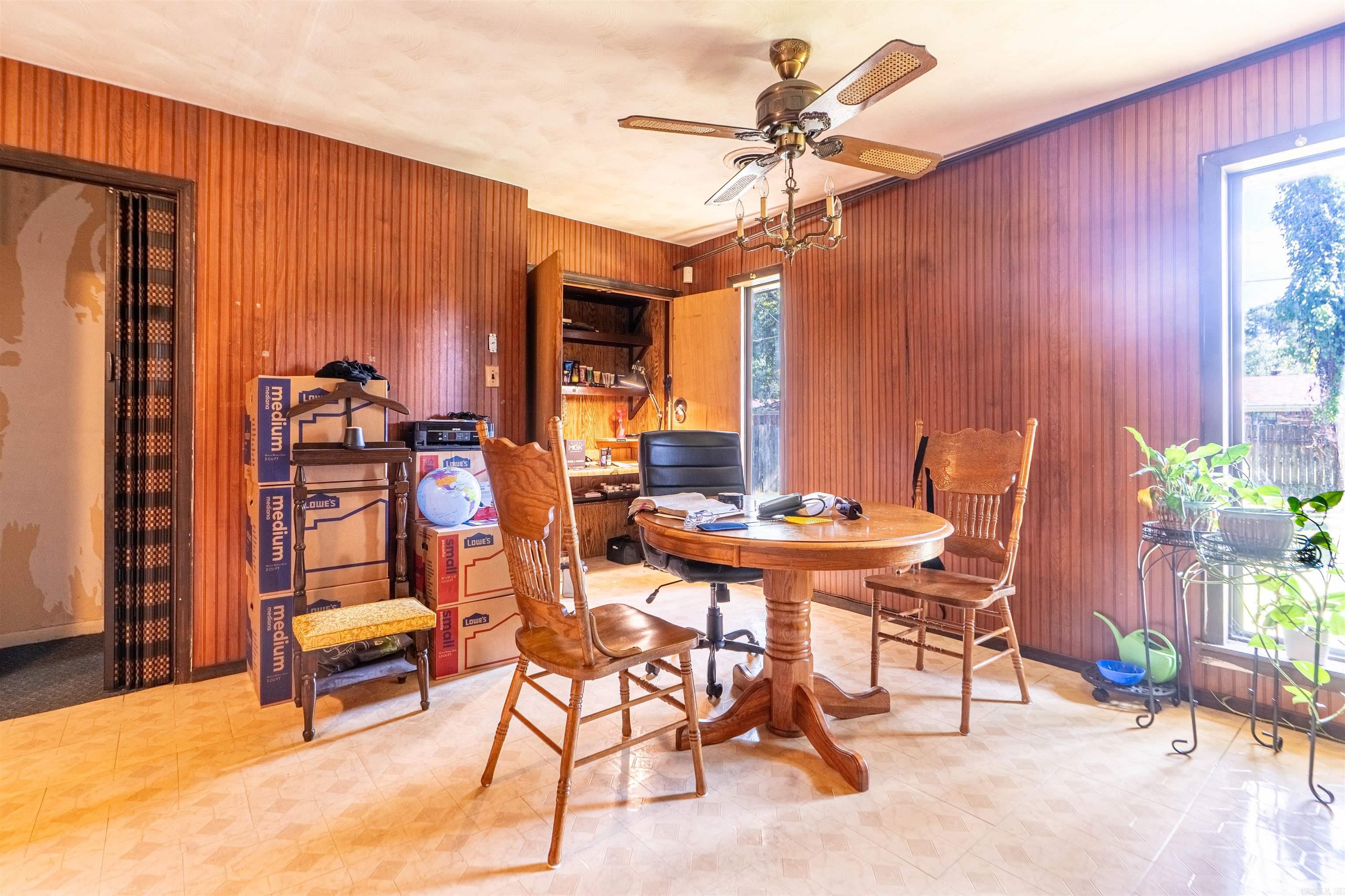 803 Lauderdale Road