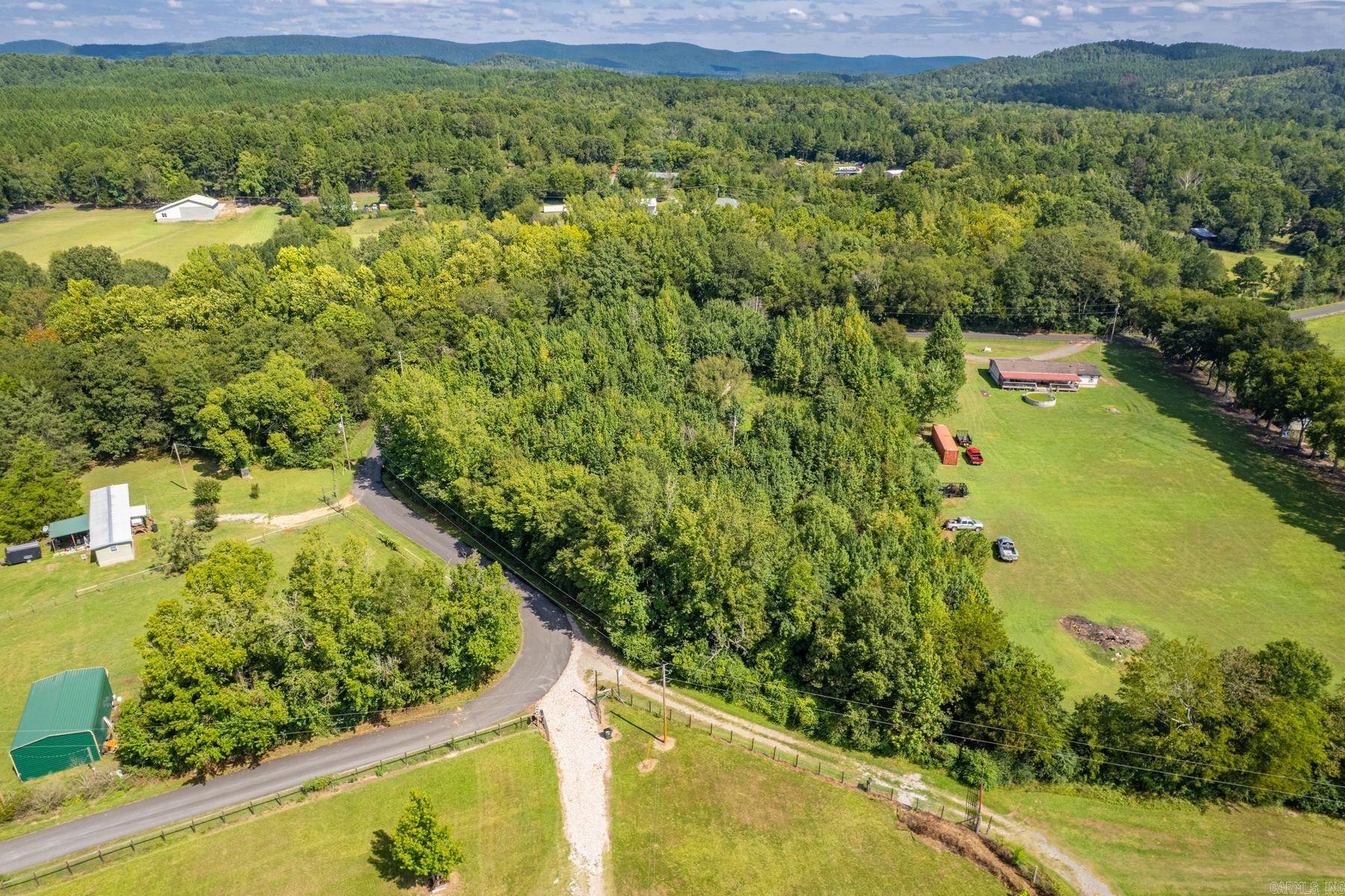175 Barbershop Trail