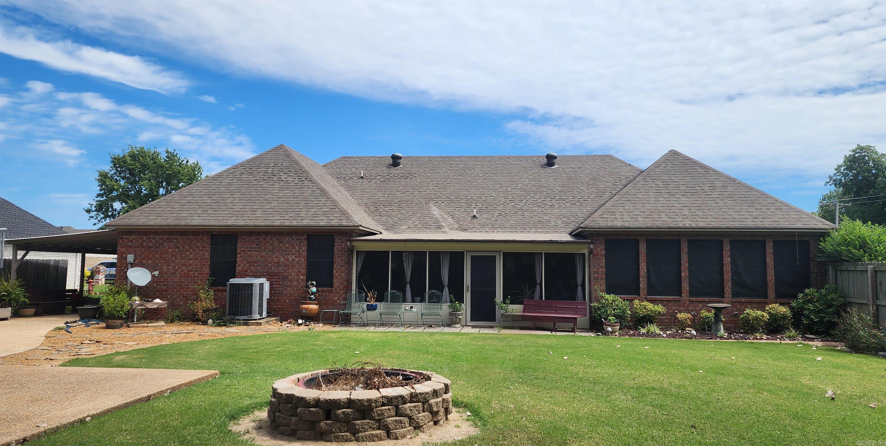 704 Mockingbird Ln Lane