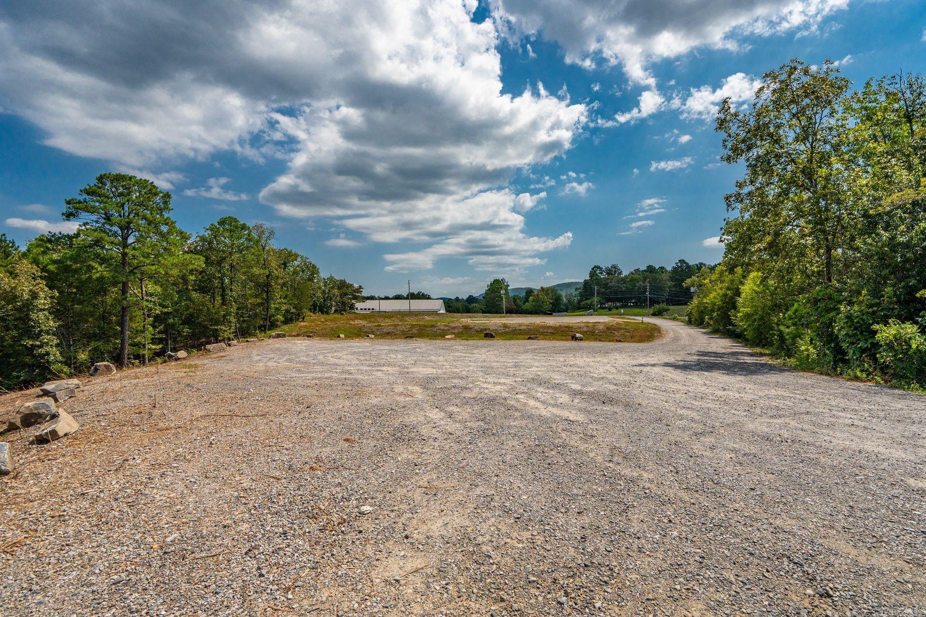 736 Mid America Boulevard