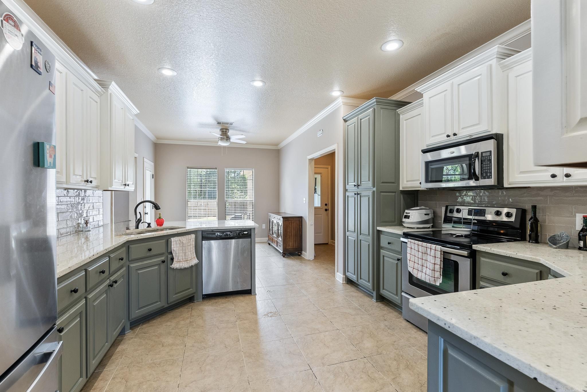 9 Pearson Ridge Road
