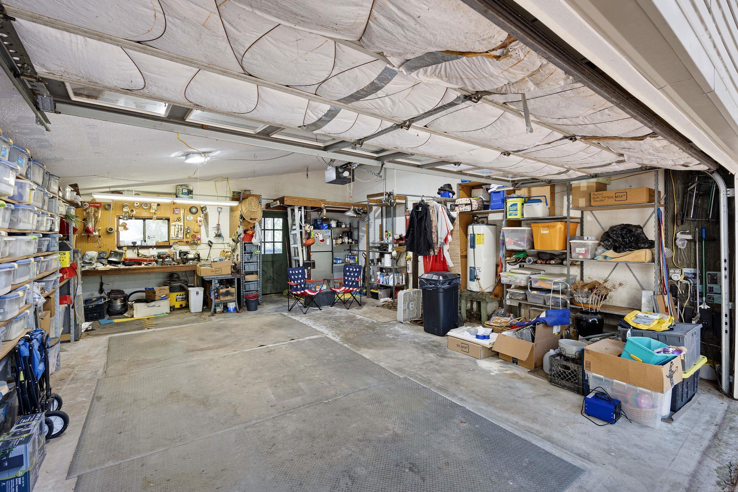 695 Private Road 1715