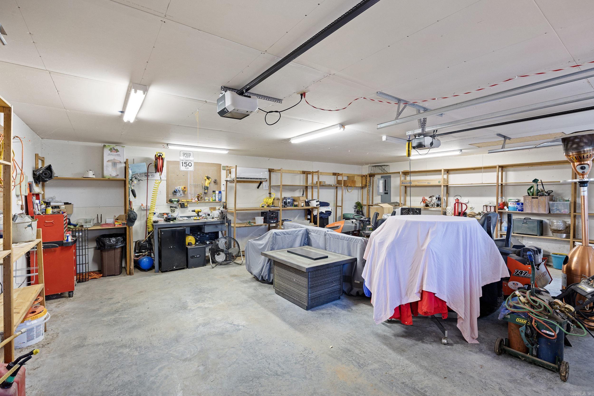 695 Private Road 1715