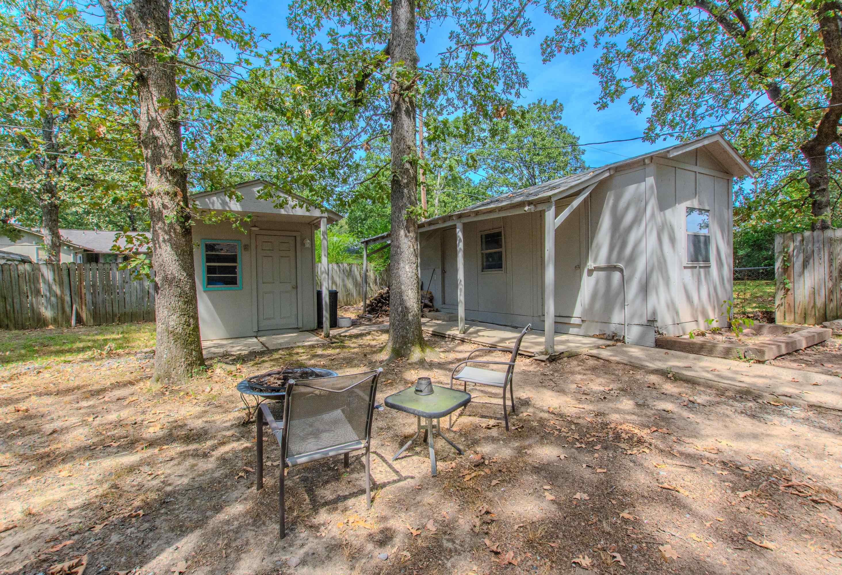 9011 Merrymen Rd