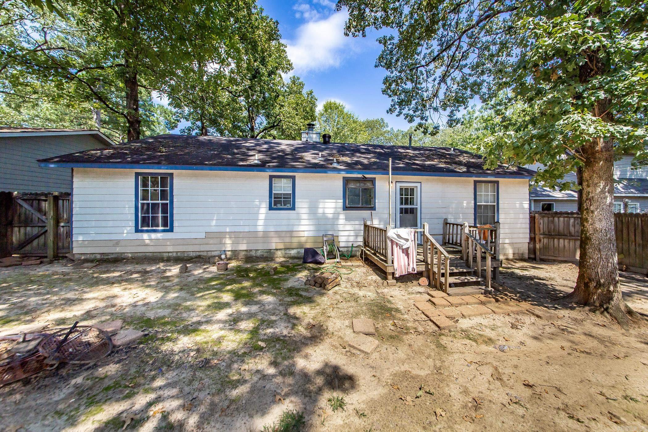 404 May Street