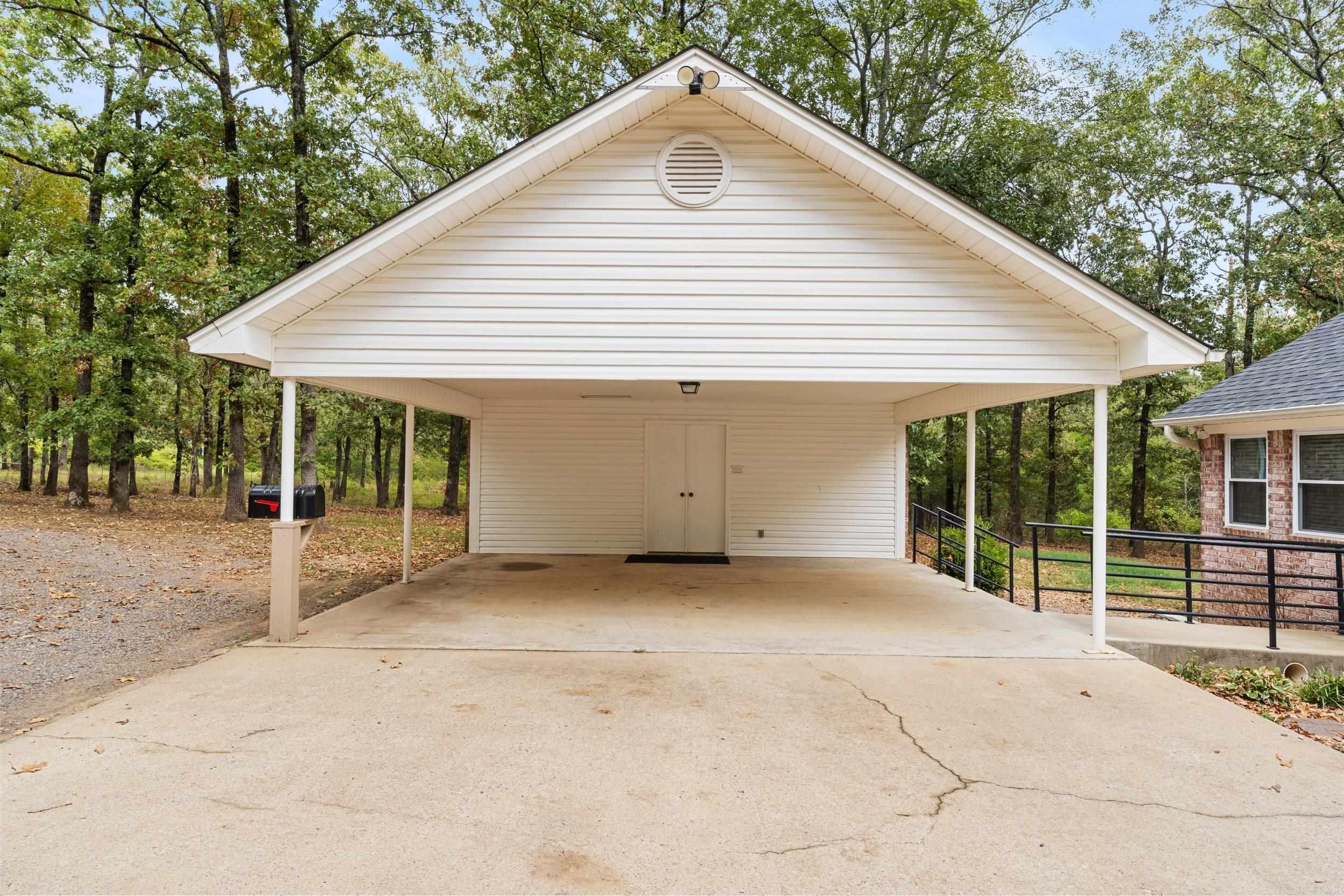 94 Sunshine Farms Road