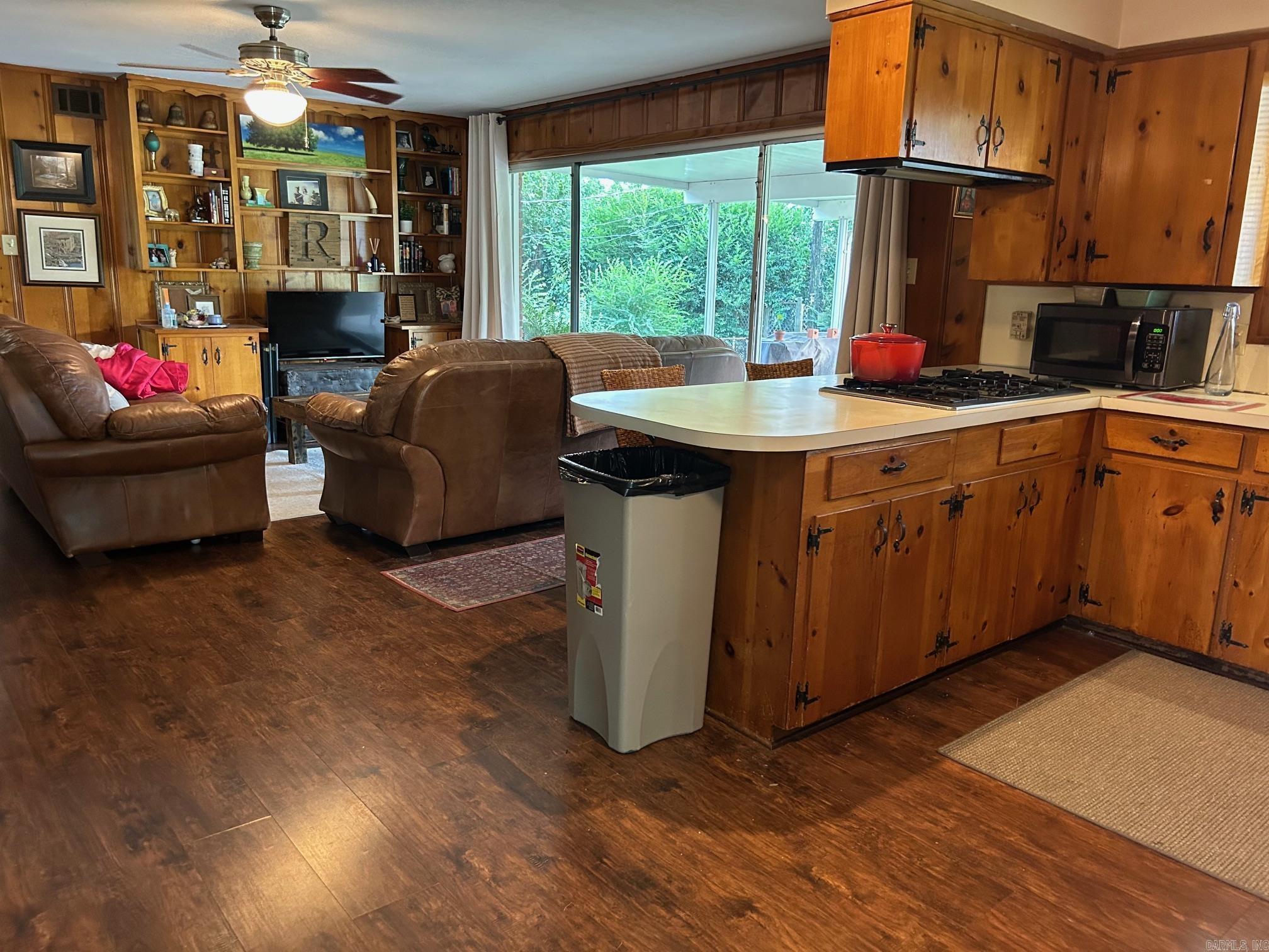 1500 Crestwood Road