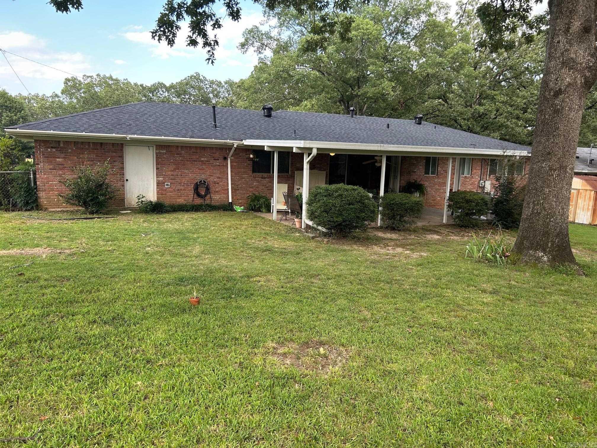 1500 Crestwood Road