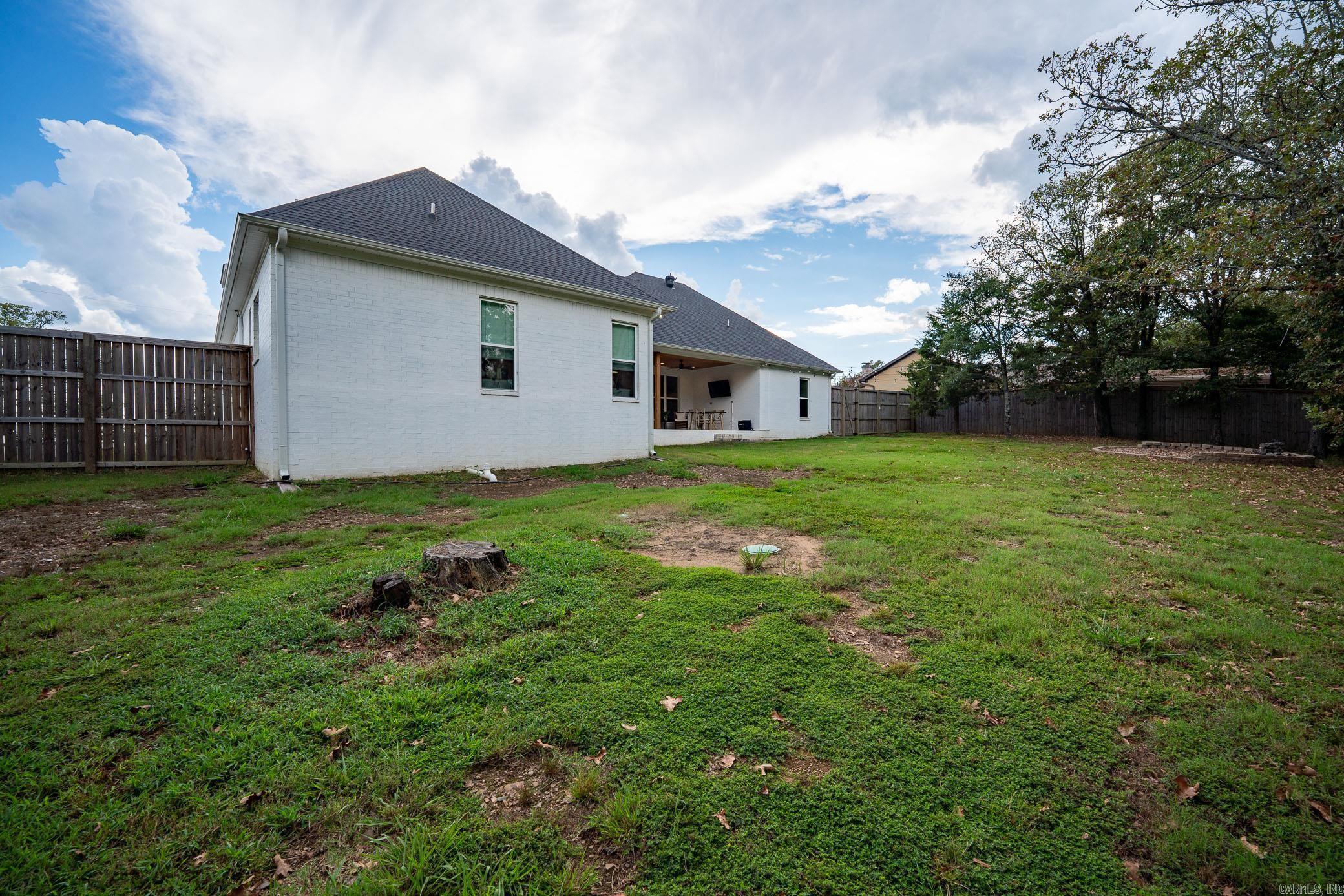 220 E Grandview Heights Drive