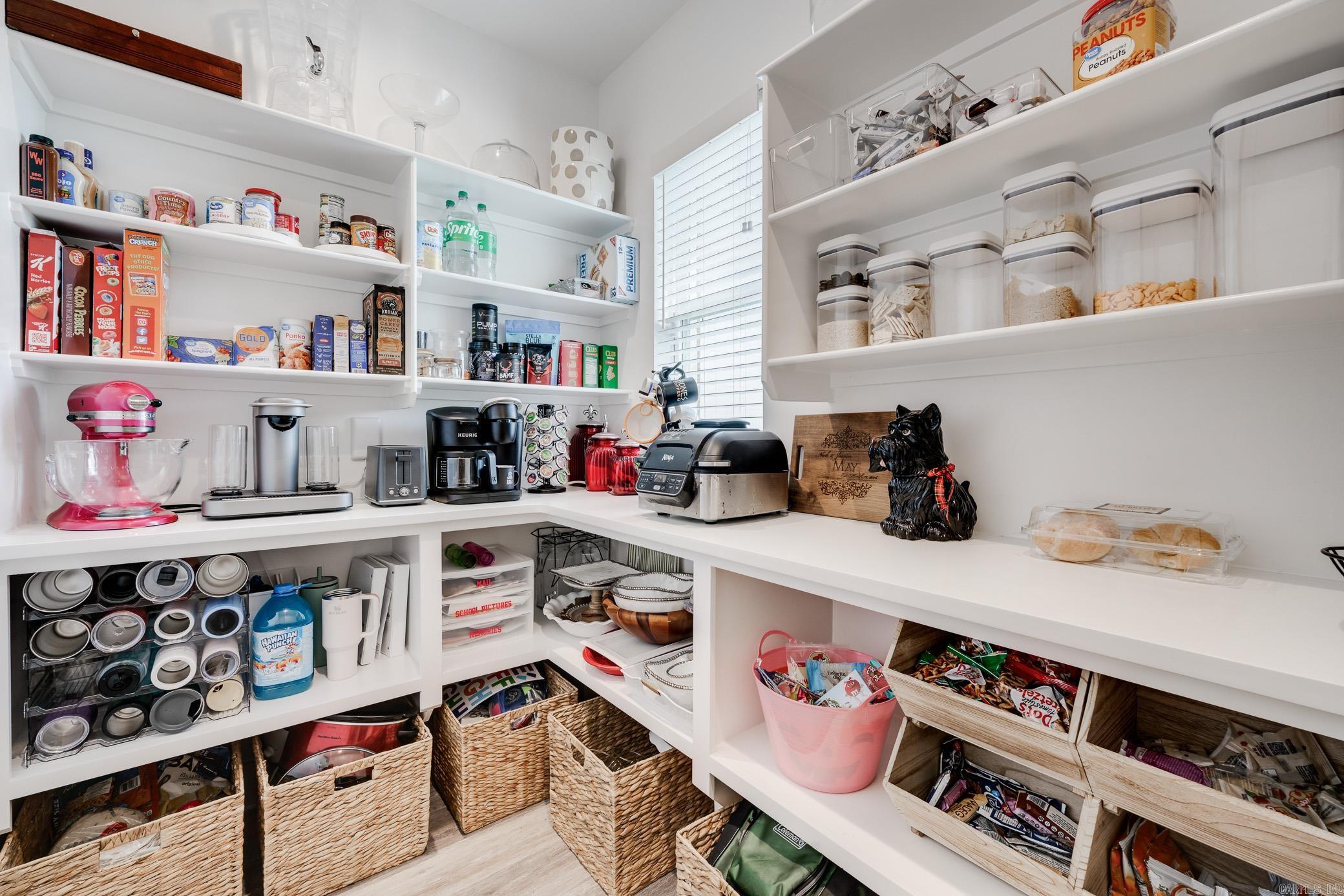 220 E Grandview Heights Drive