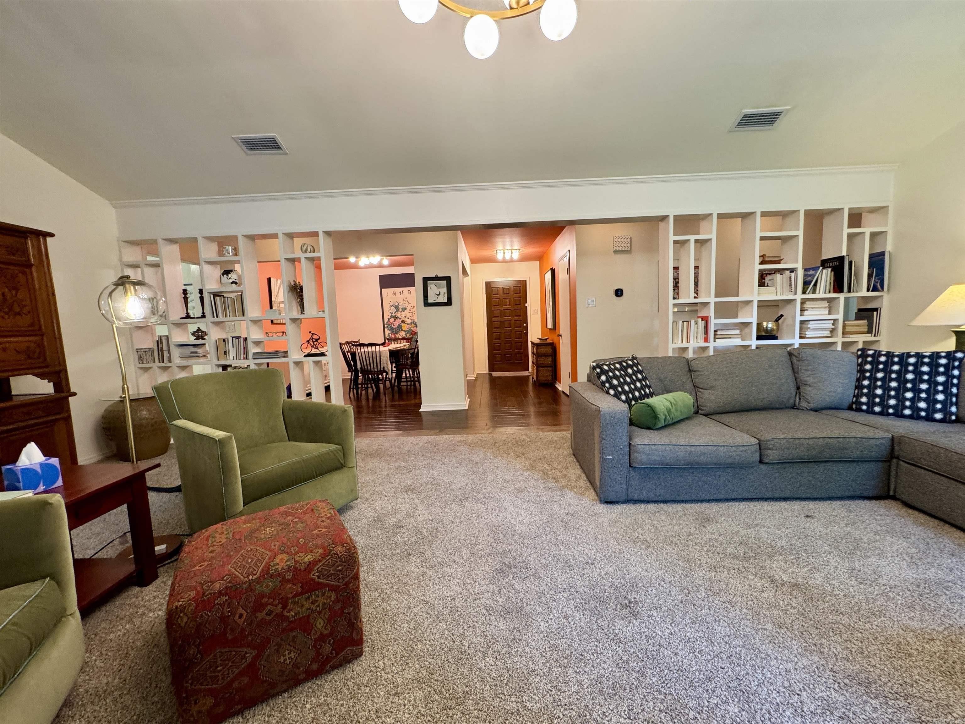 1909 Creekwood Drive