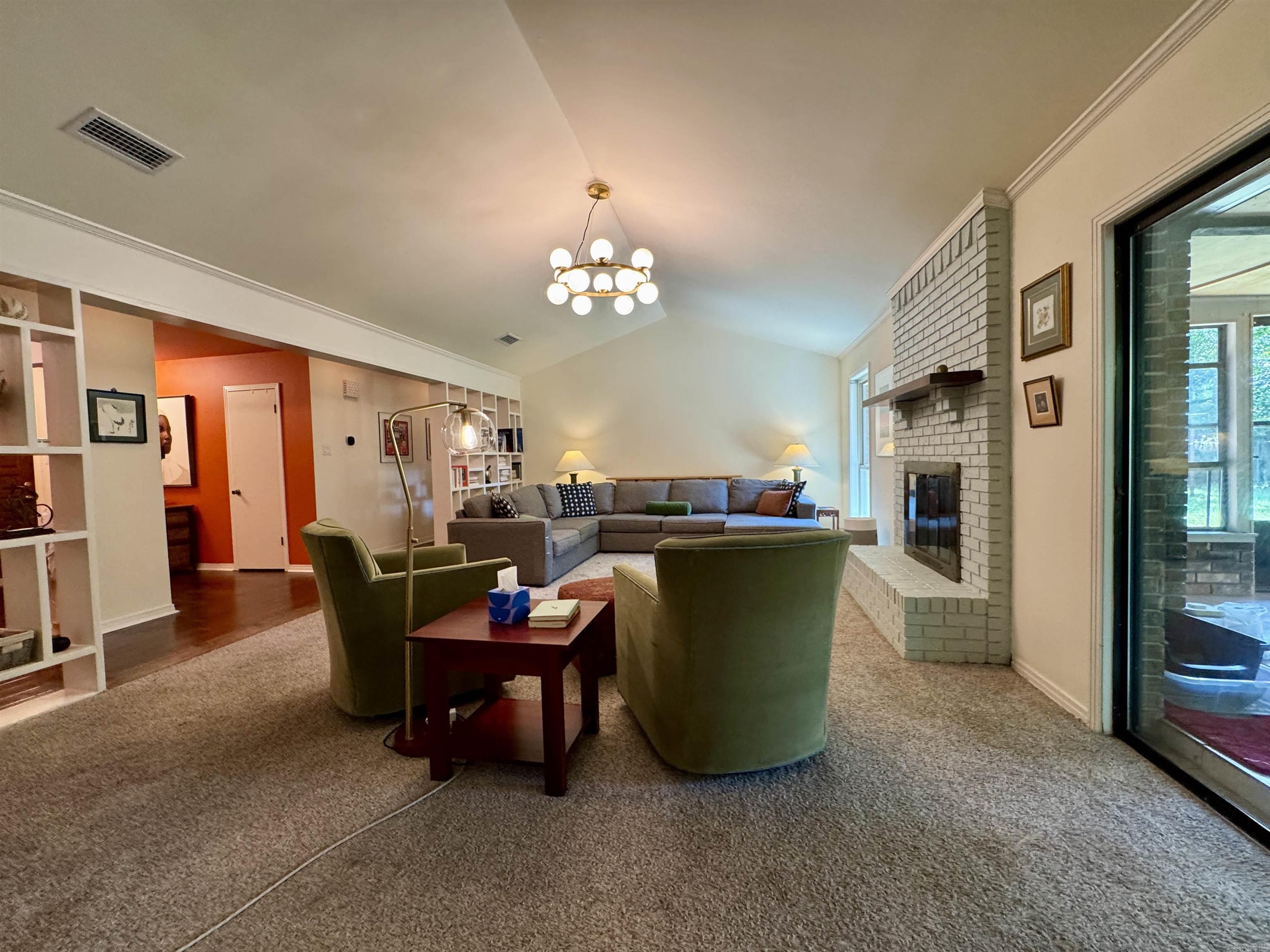 1909 Creekwood Drive