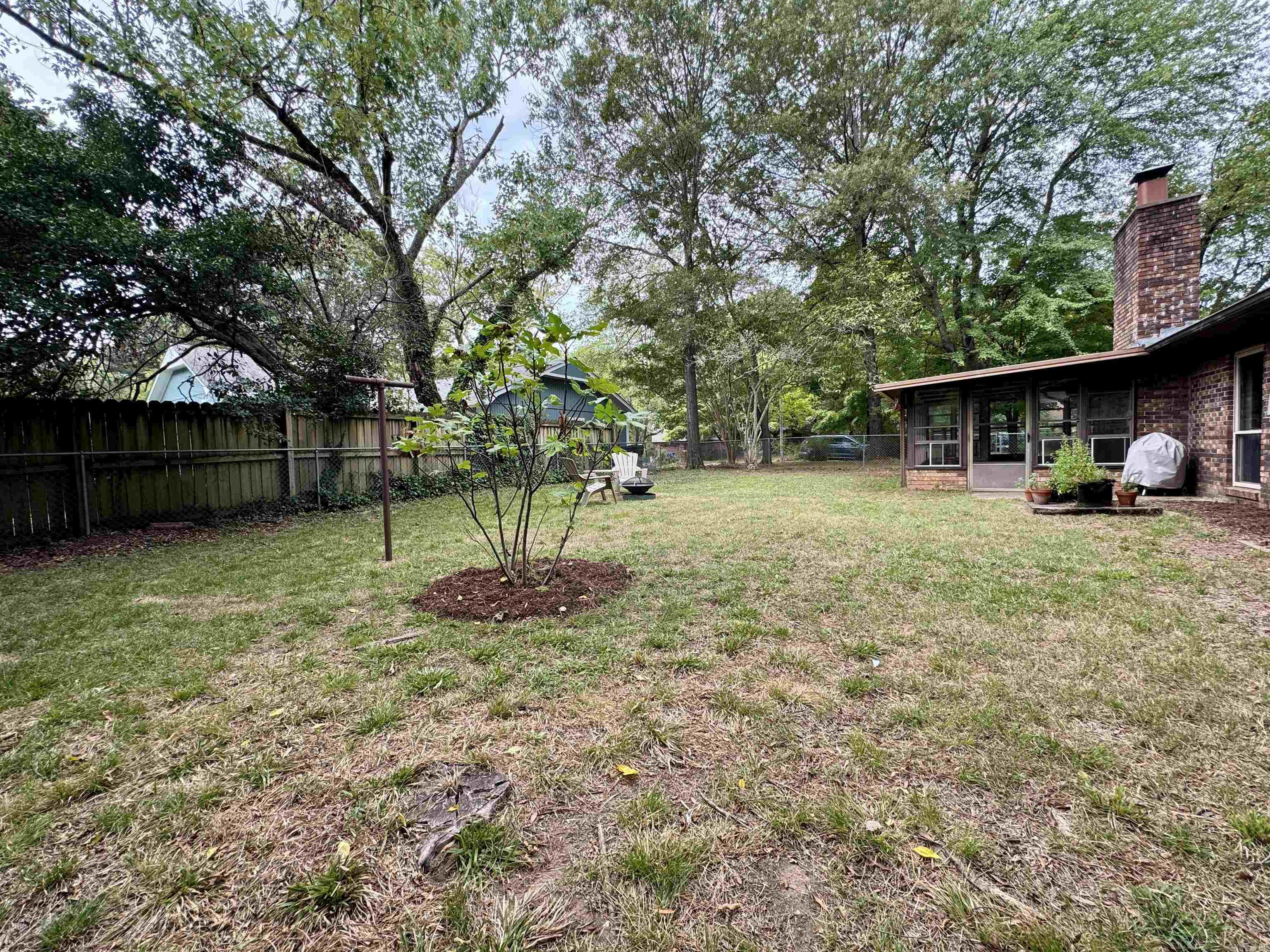 1909 Creekwood Drive