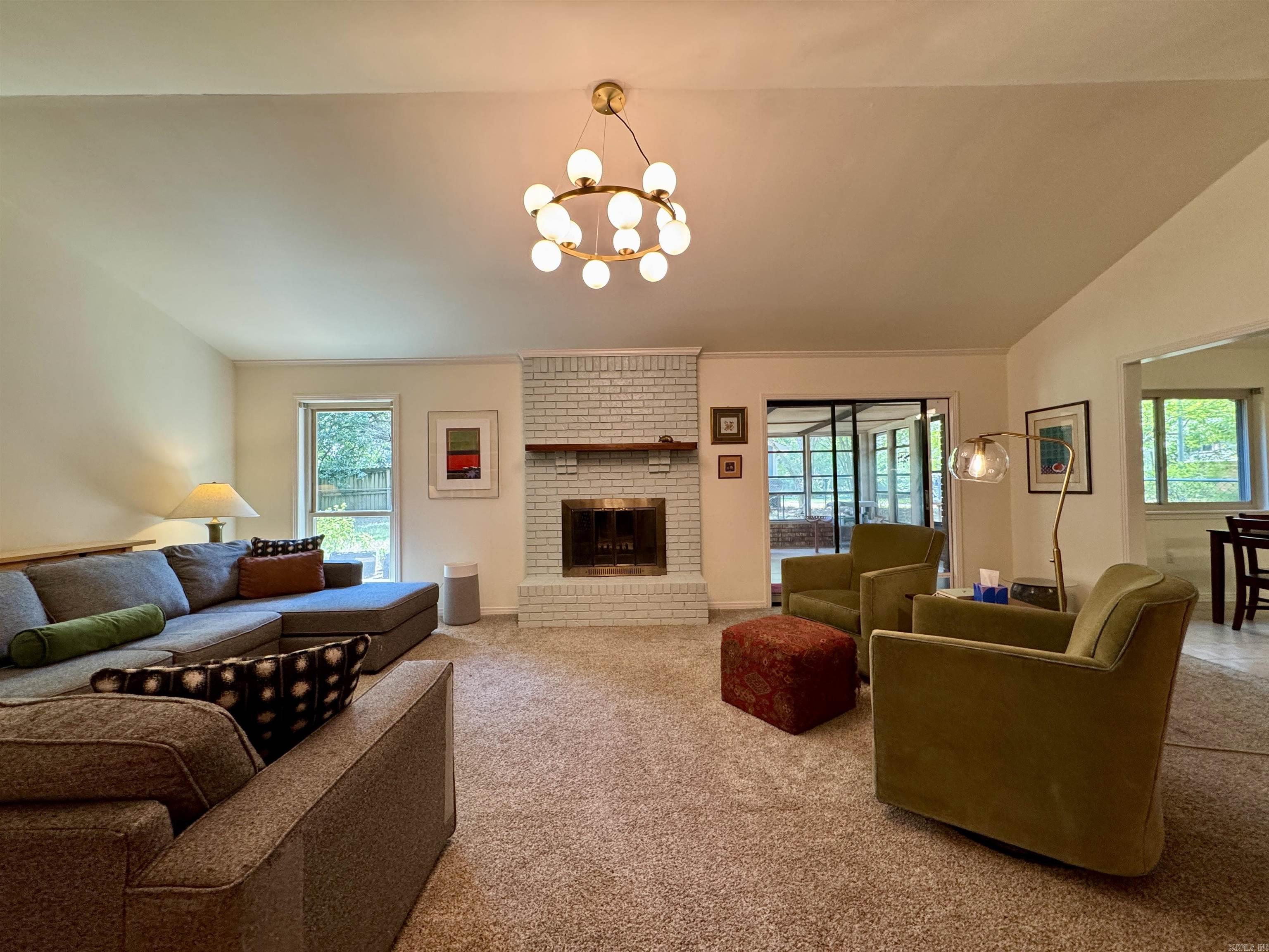 1909 Creekwood Drive