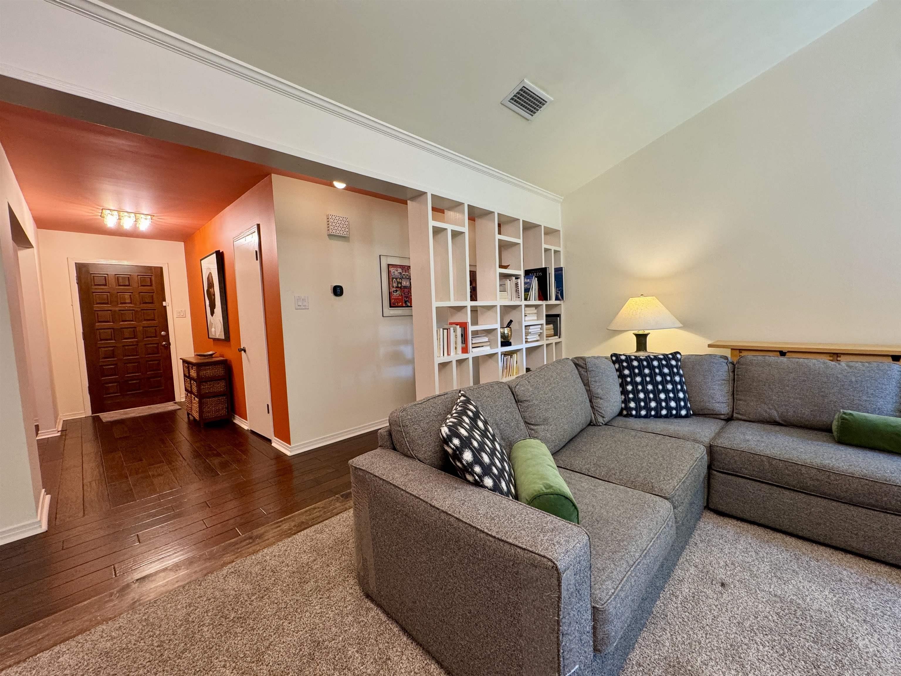 1909 Creekwood Drive