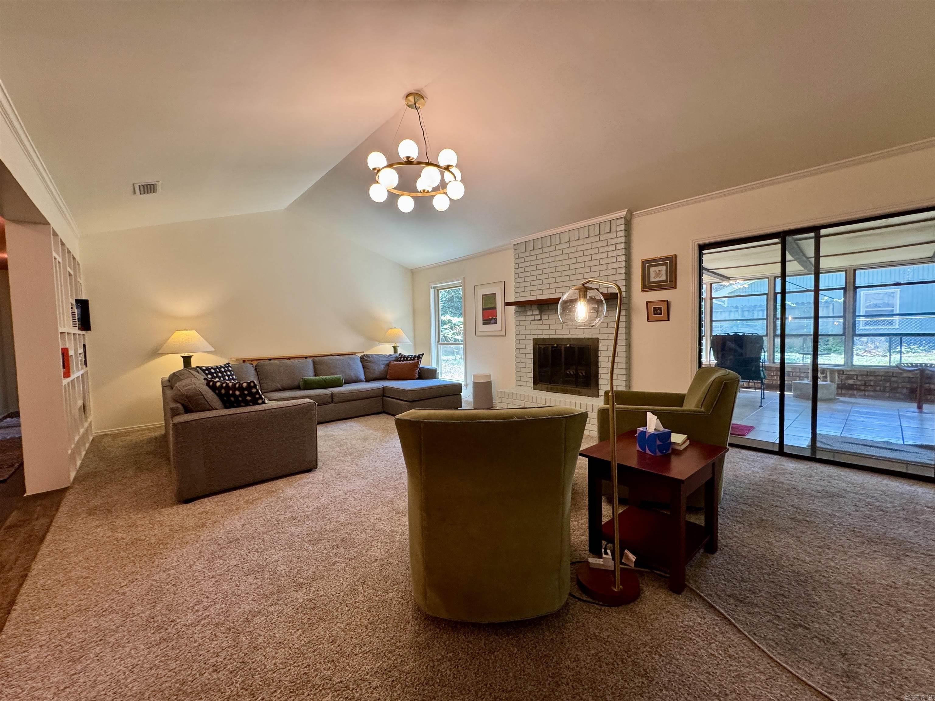 1909 Creekwood Drive