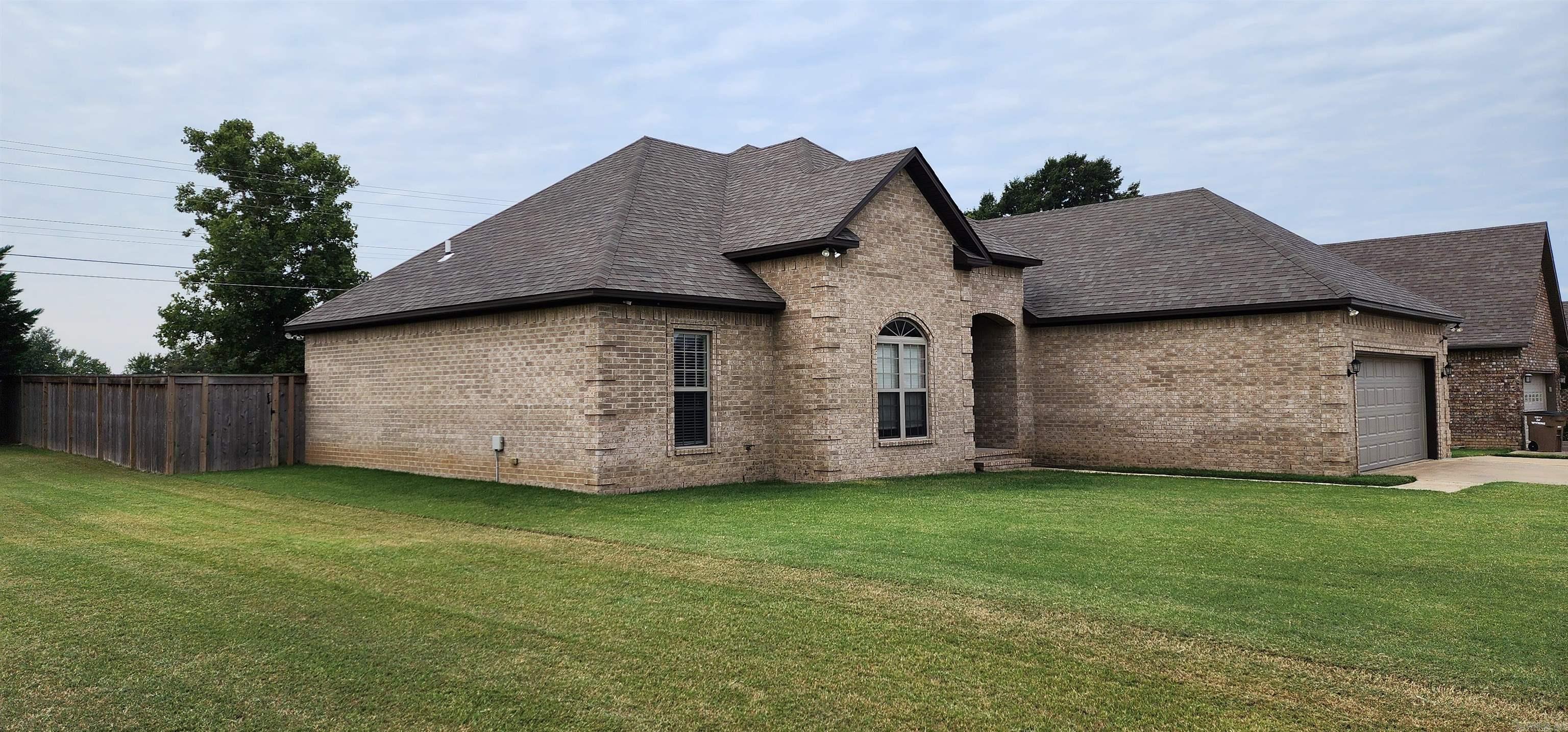 1721 Quail Run Dr Street