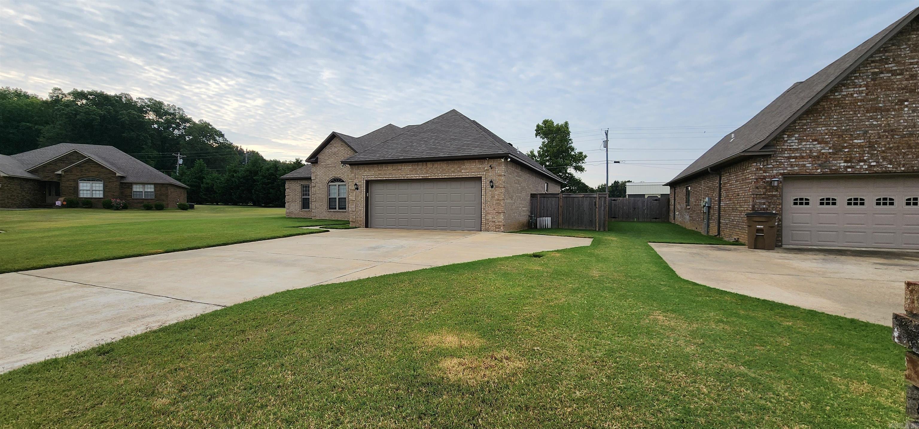 1721 Quail Run Dr Street