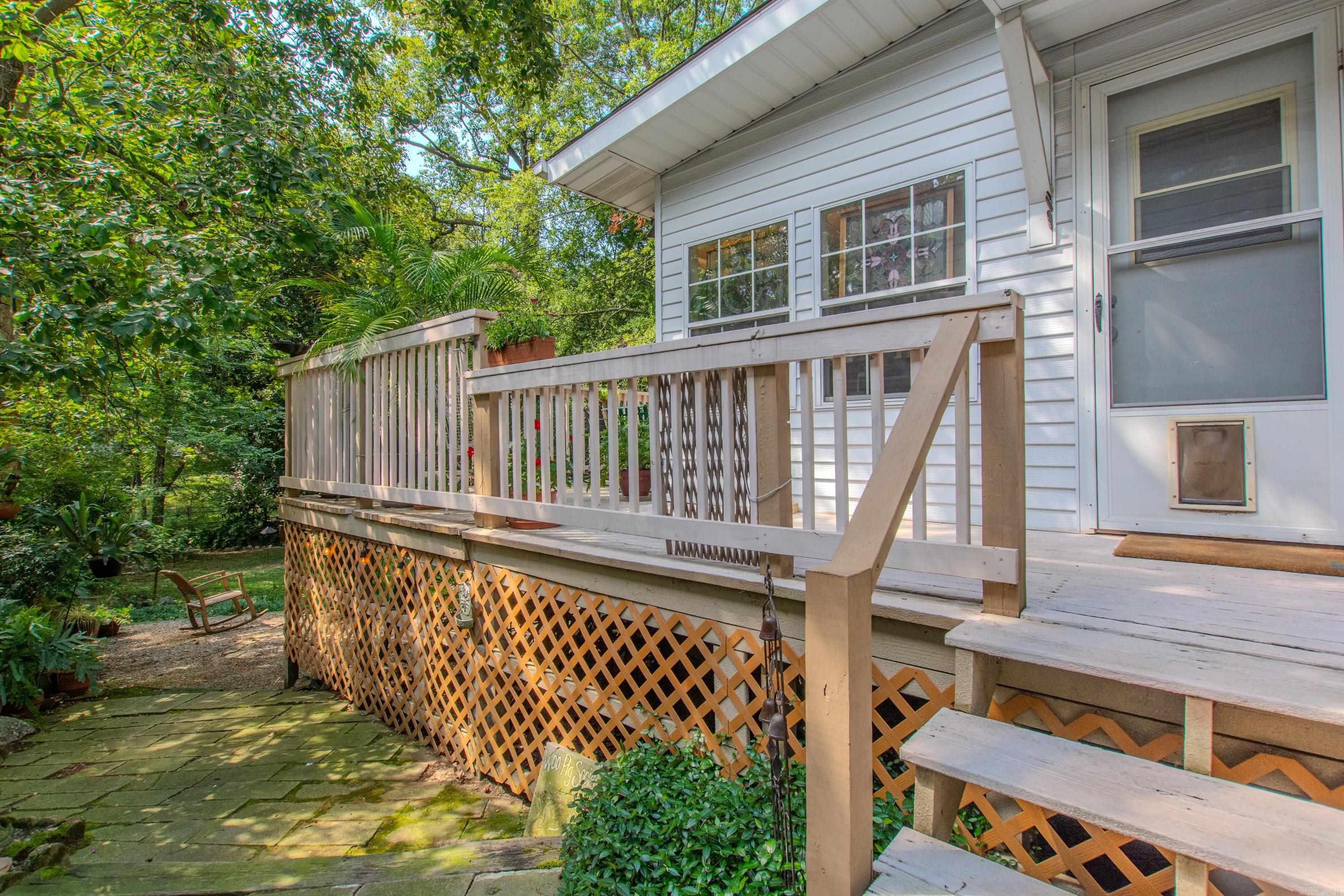 232 E F Avenue