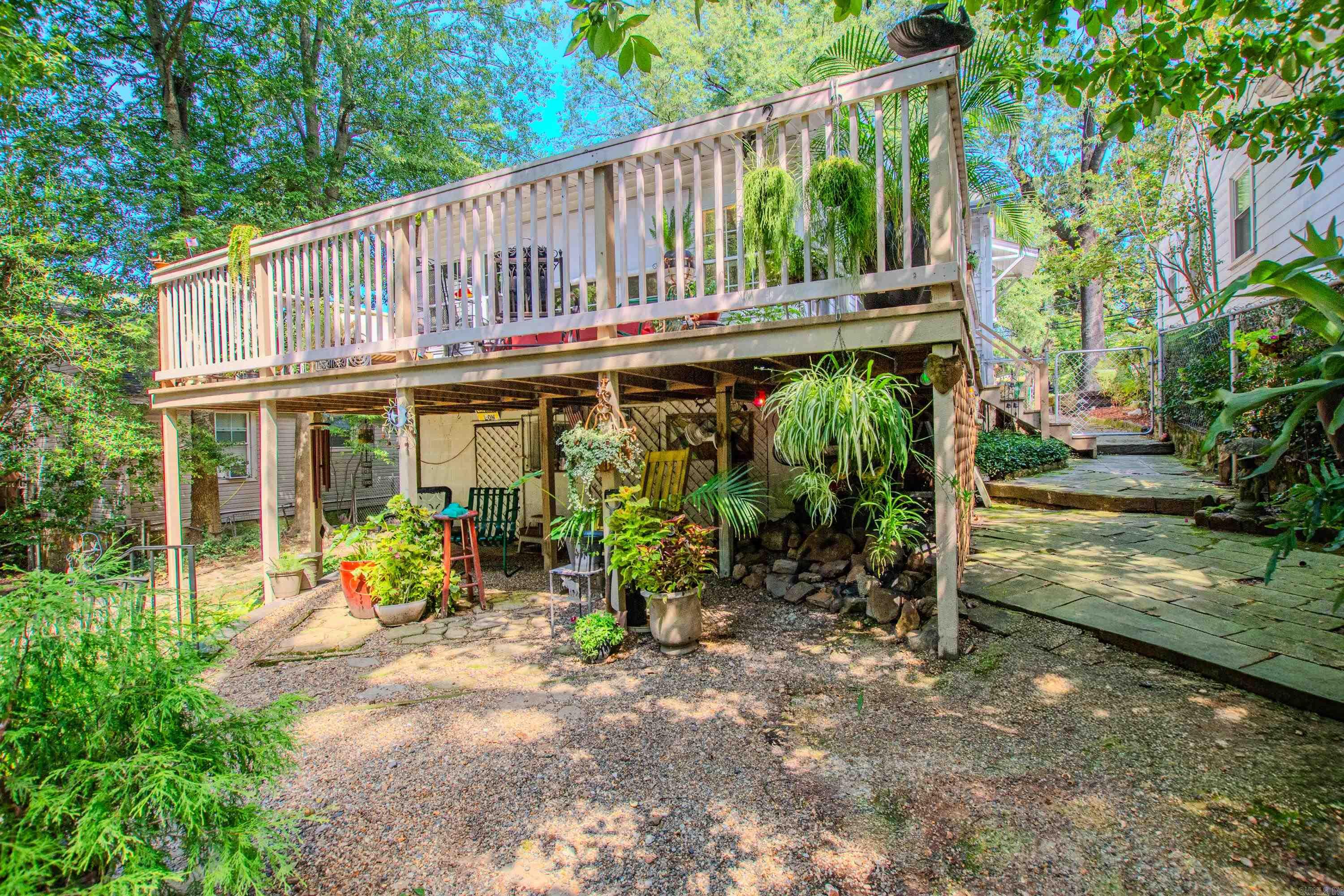 232 E F Avenue