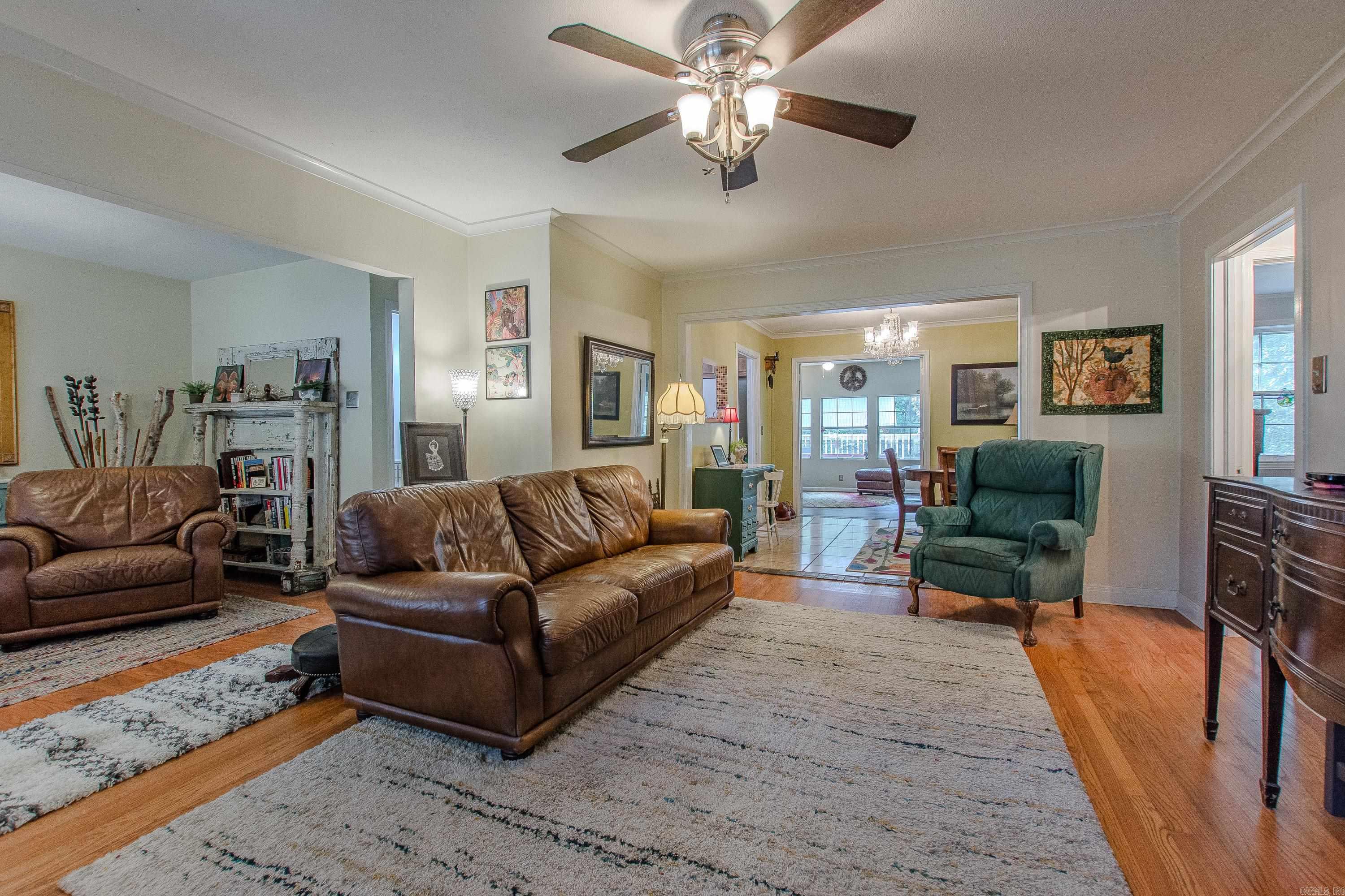 232 E F Avenue