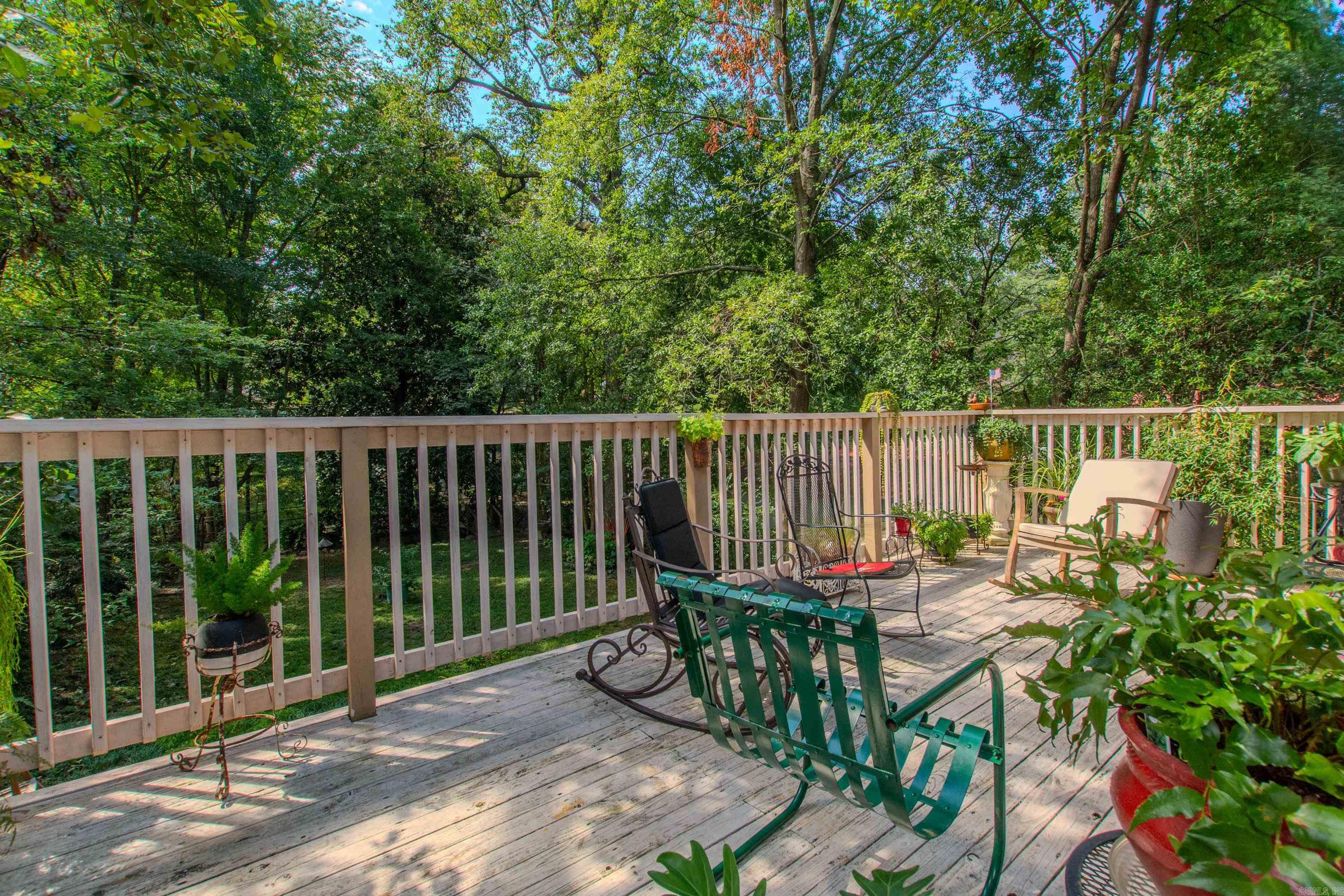 232 E F Avenue