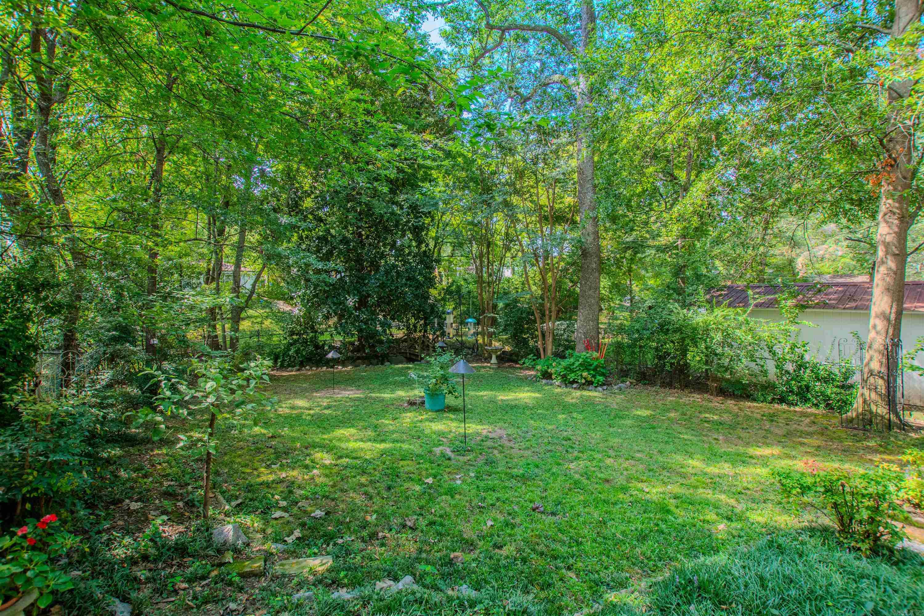 232 E F Avenue